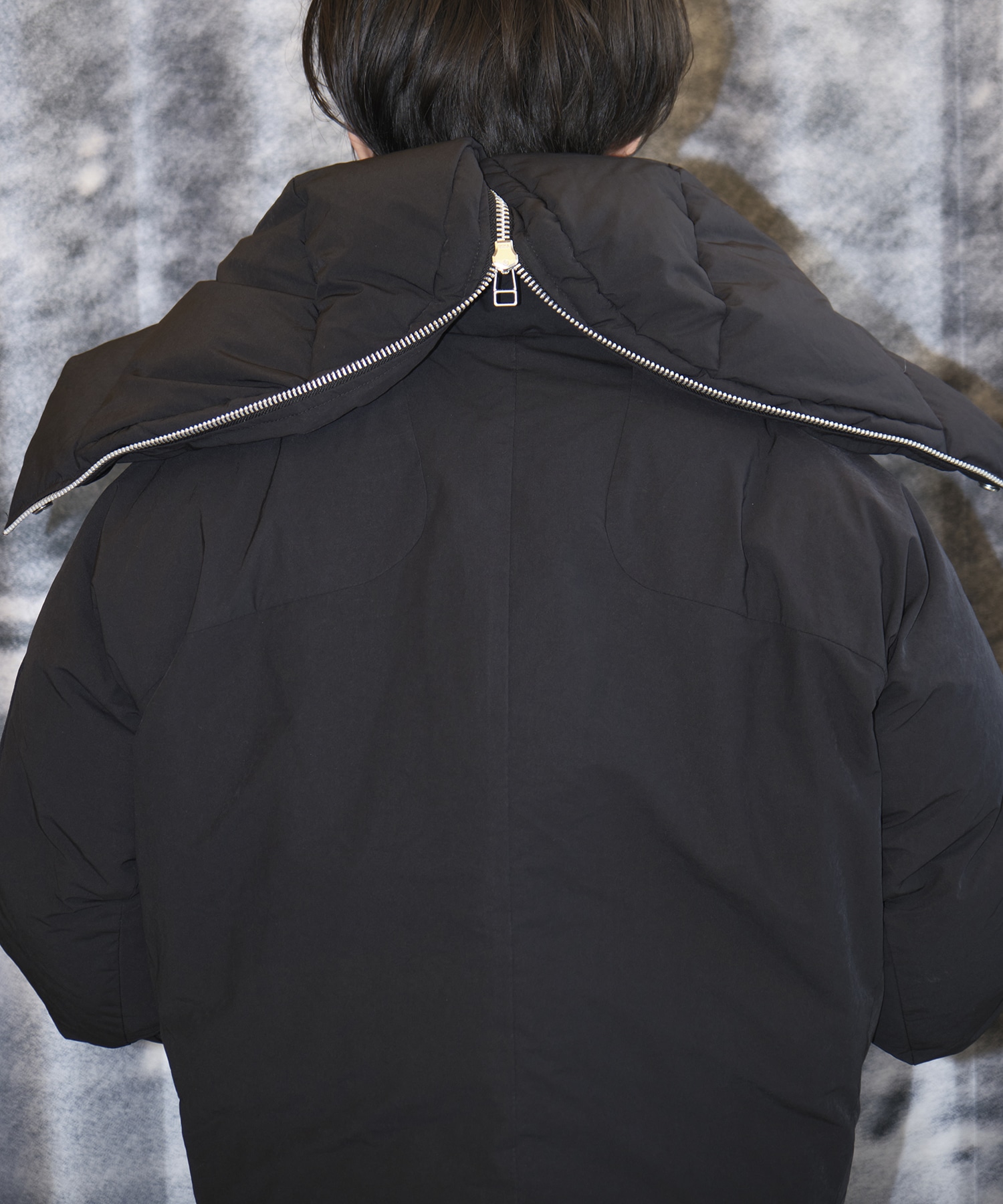 HOODED PUFFER JACKET NVRFRGT