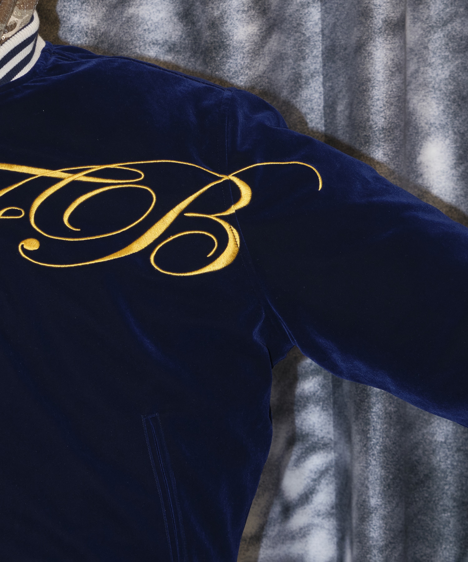 SIGNATURE BOMBER JACKET AFB