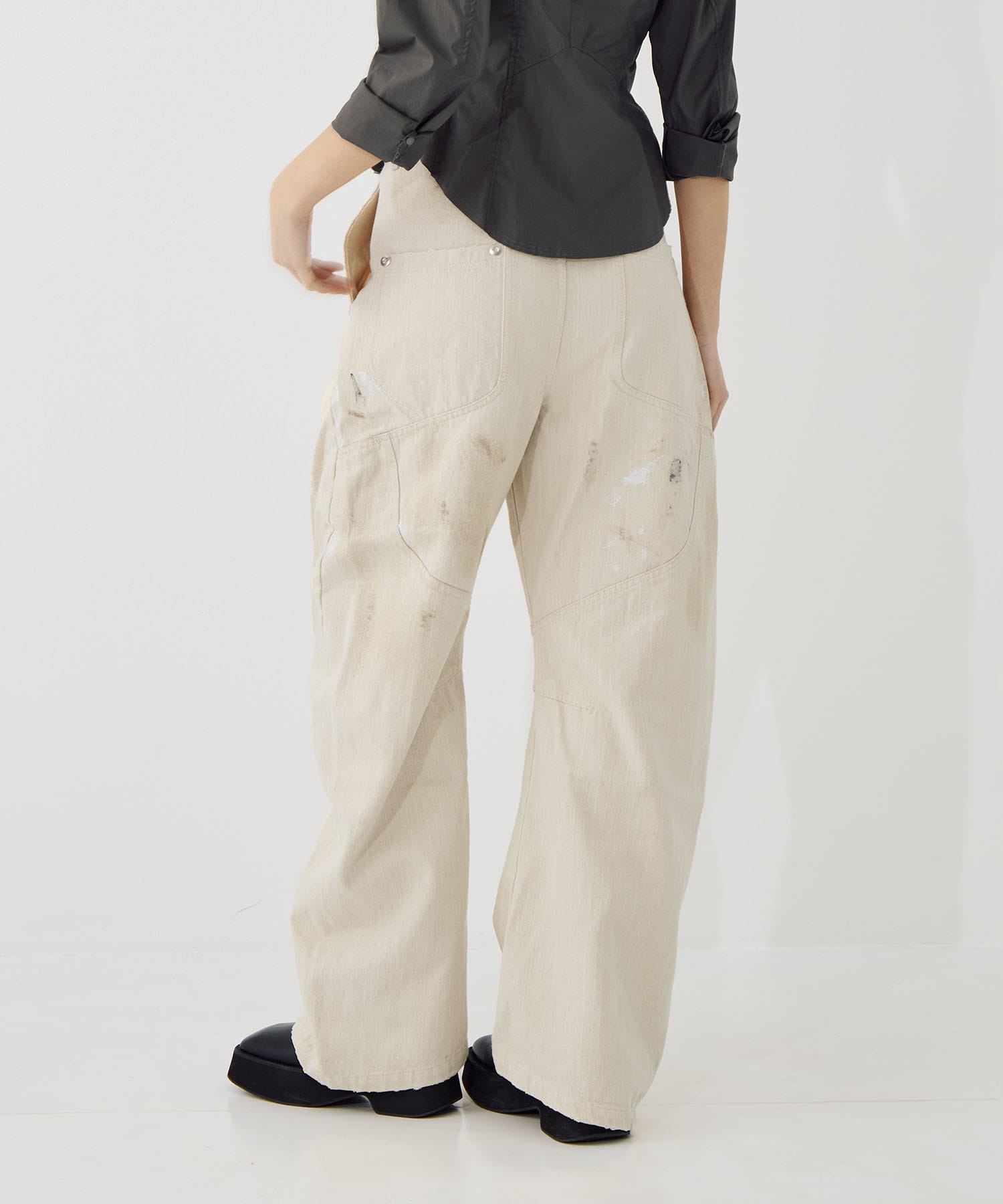 paint curved jeans CONZ
