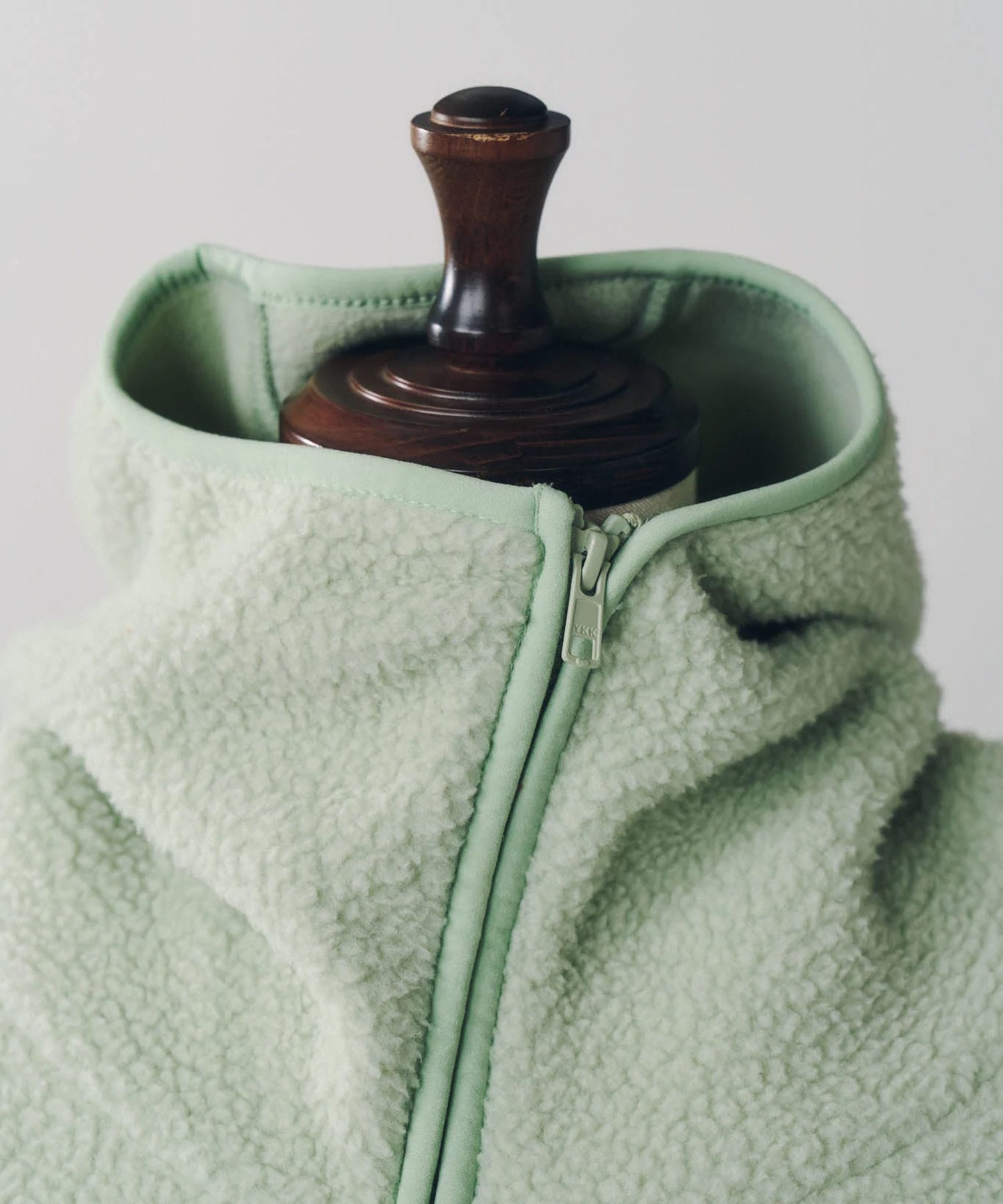 curved zip boa hoodie(unisex) Knuth Marf