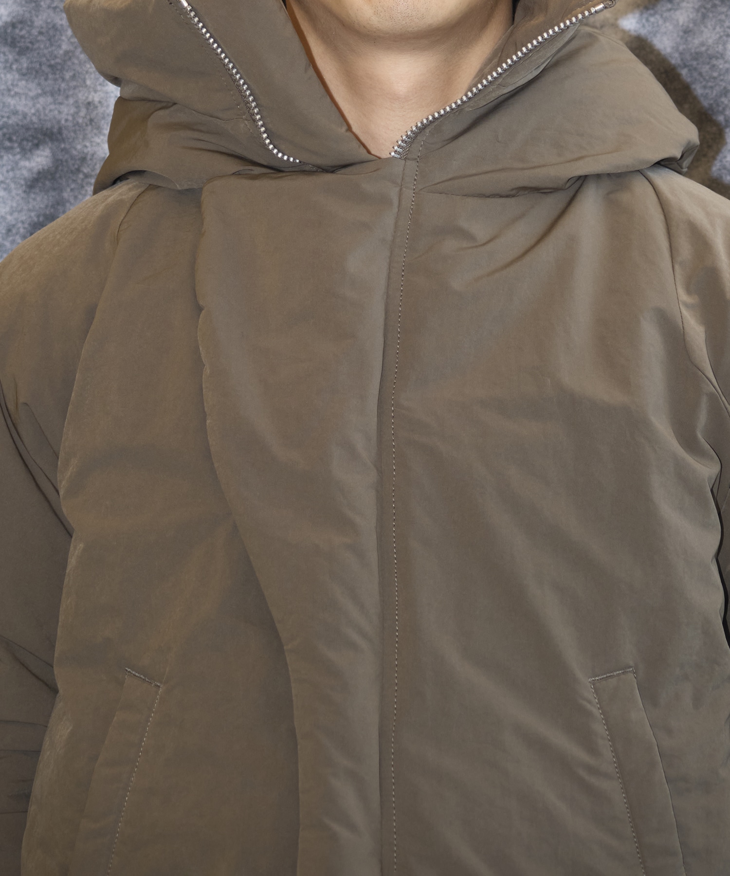 HOODED PUFFER JACKET NVRFRGT