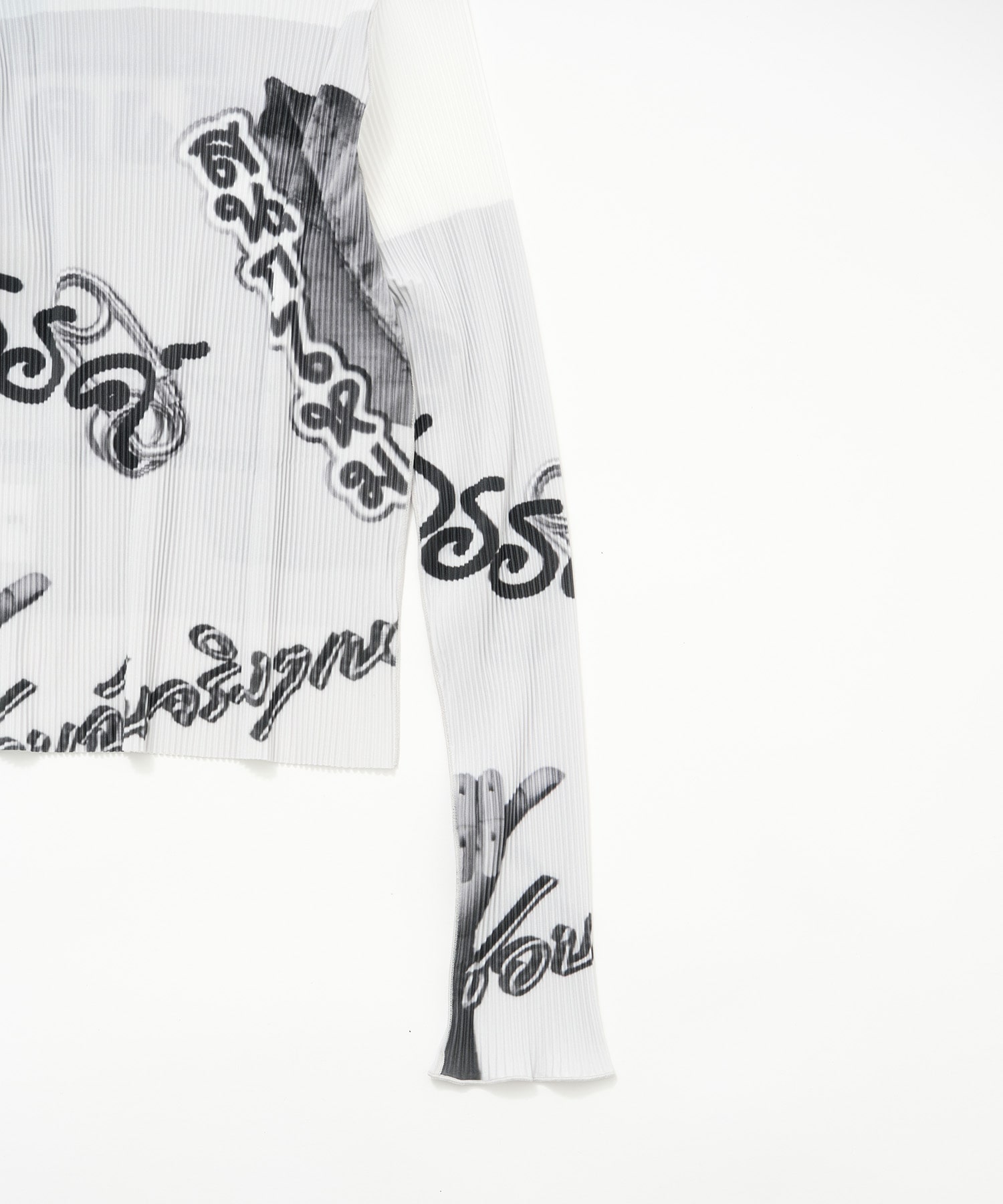 別注 GRAPHIC TINY TOP kotohayokozawa