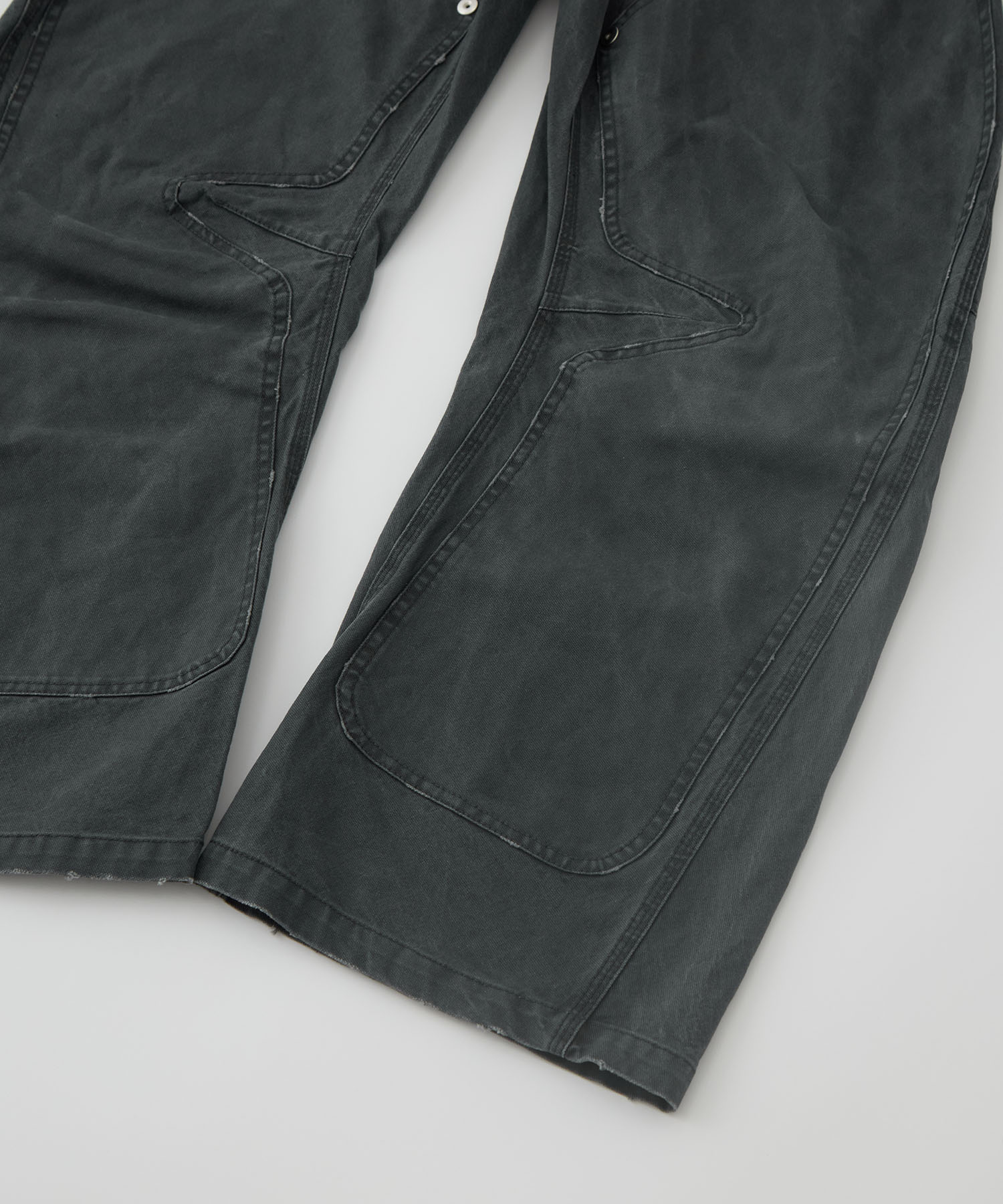 duck double knee curved leg pants CONZ