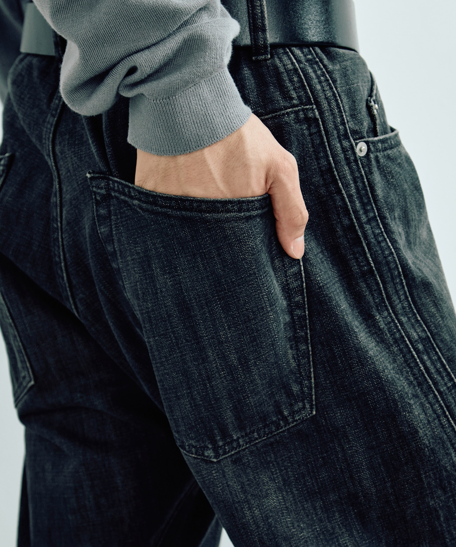 別注 3D TWISTED JEANS NVRFRGT