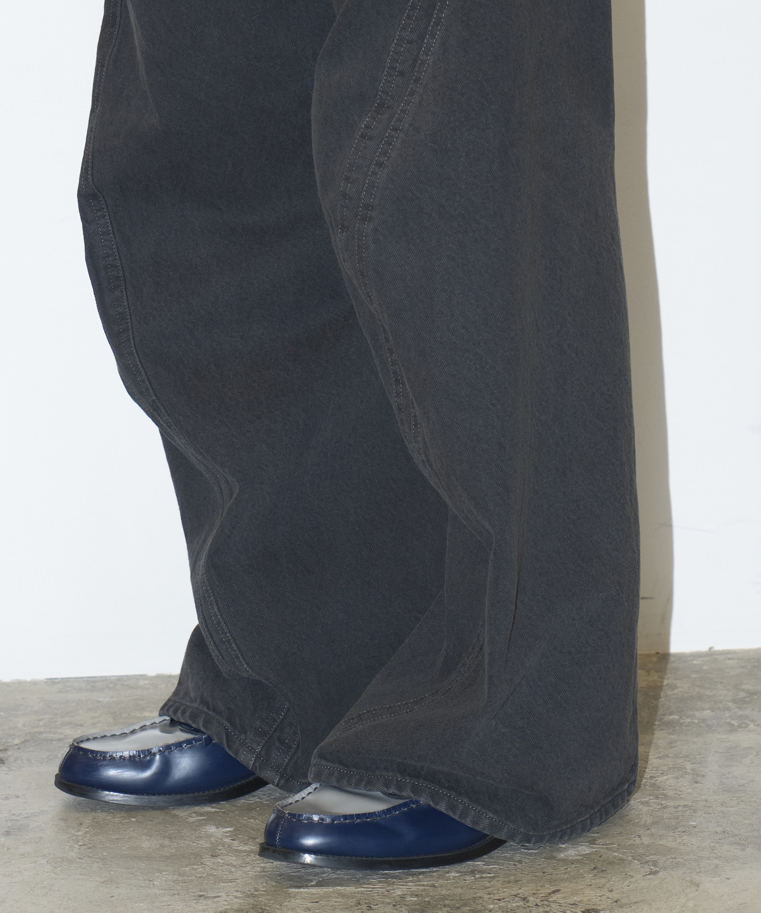 3D TWISTED WIDE LEG JEANS NVRFRGT