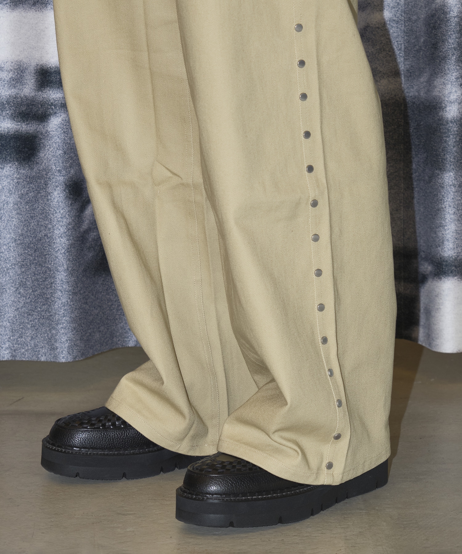 SUPER BAGGY STUDDED PANTS AFB