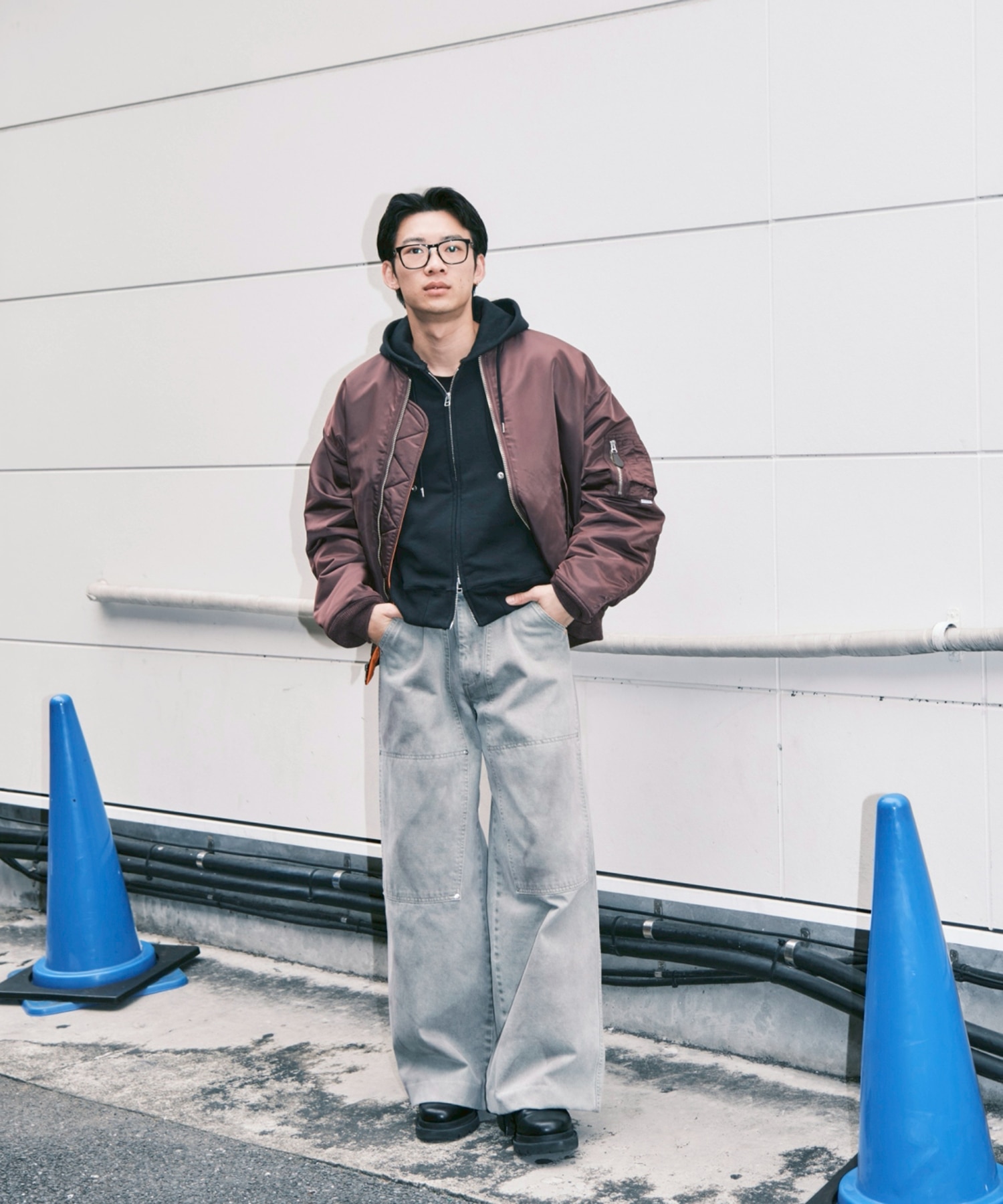 SHORT ZIP HOODIE CONZ