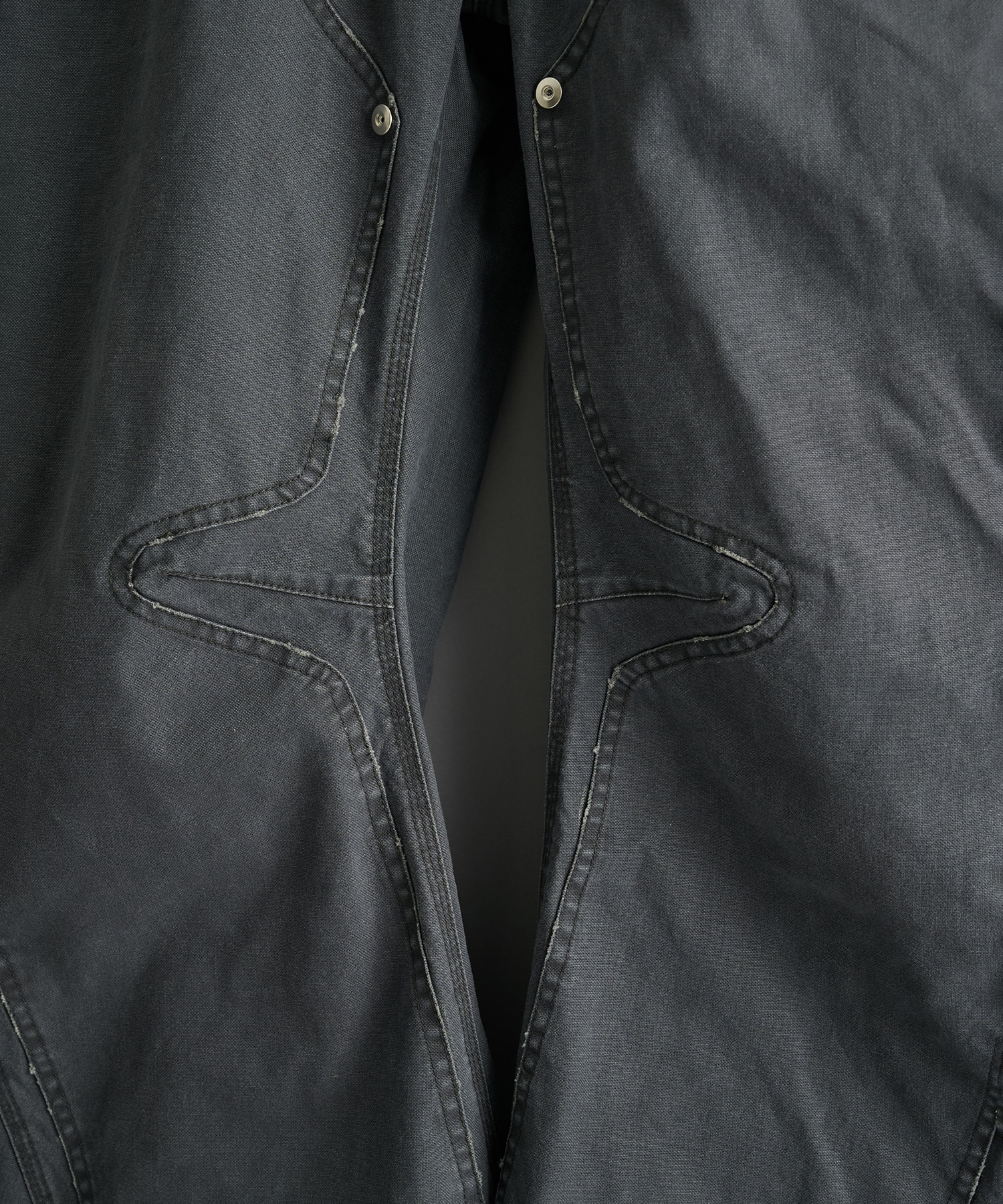 duck double knee curved leg pants CONZ