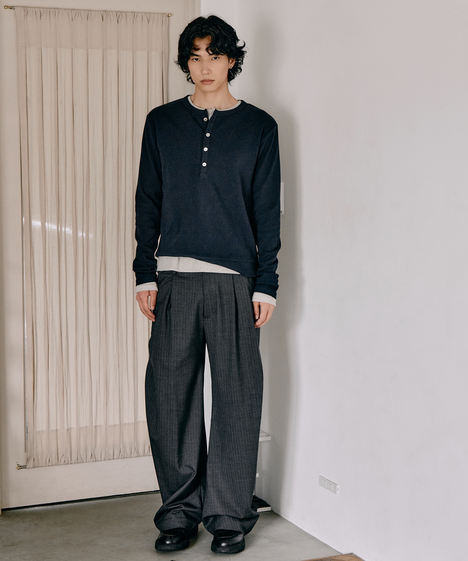 curve leg trousers 2.0 CONZ