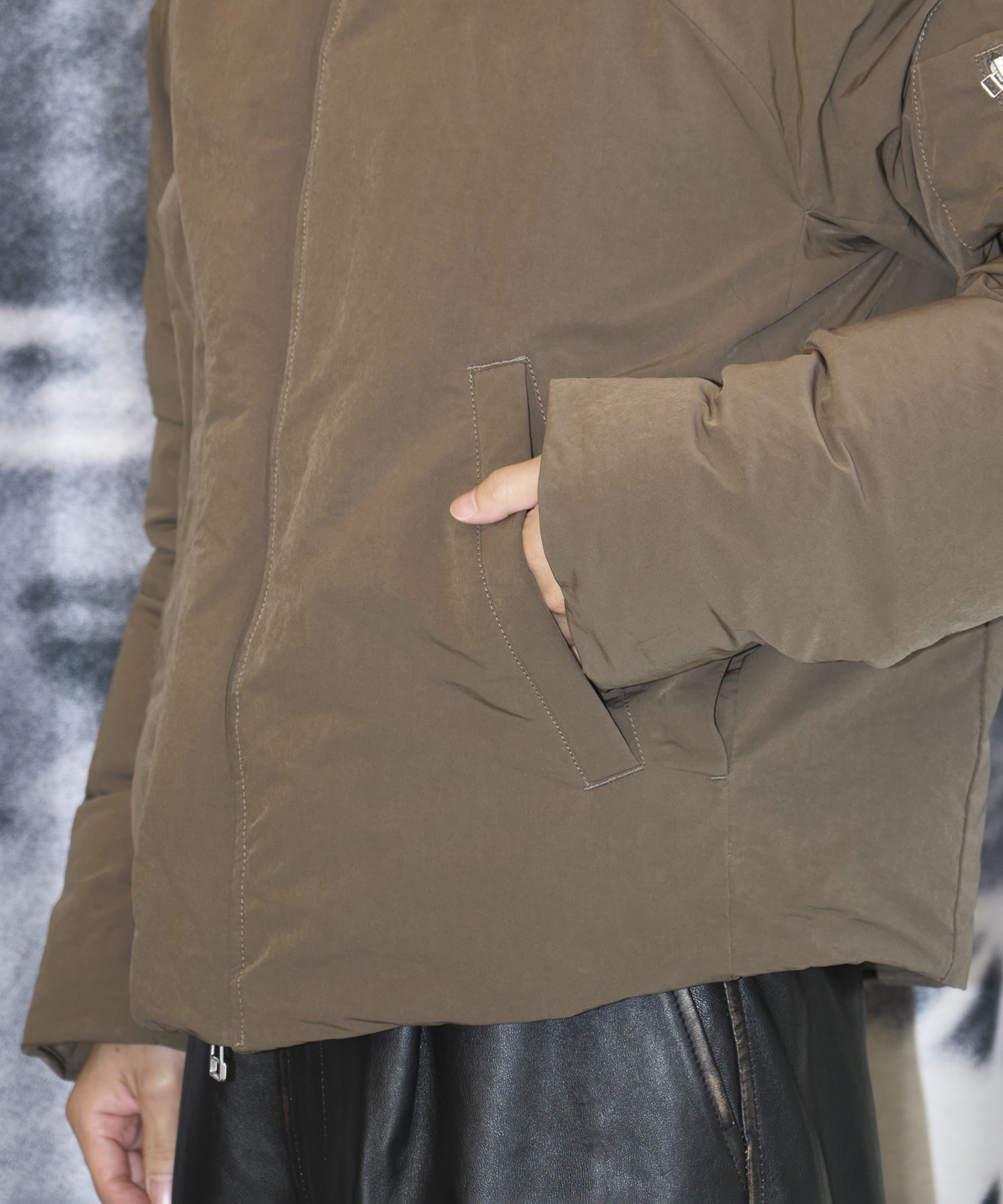 HOODED PUFFER JACKET NVRFRGT