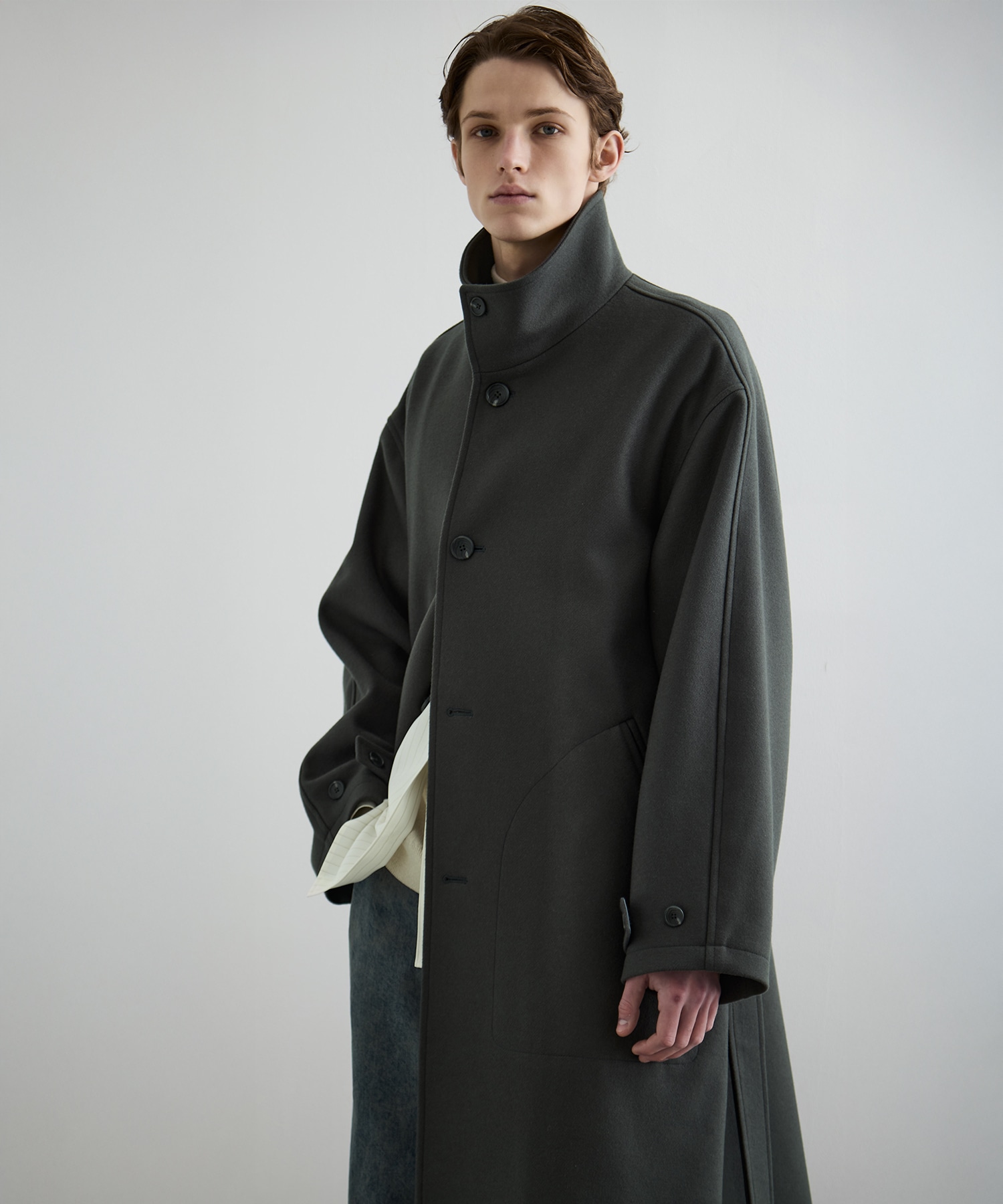 S140 メルトンオーバーサイズスタンドコート CONZ