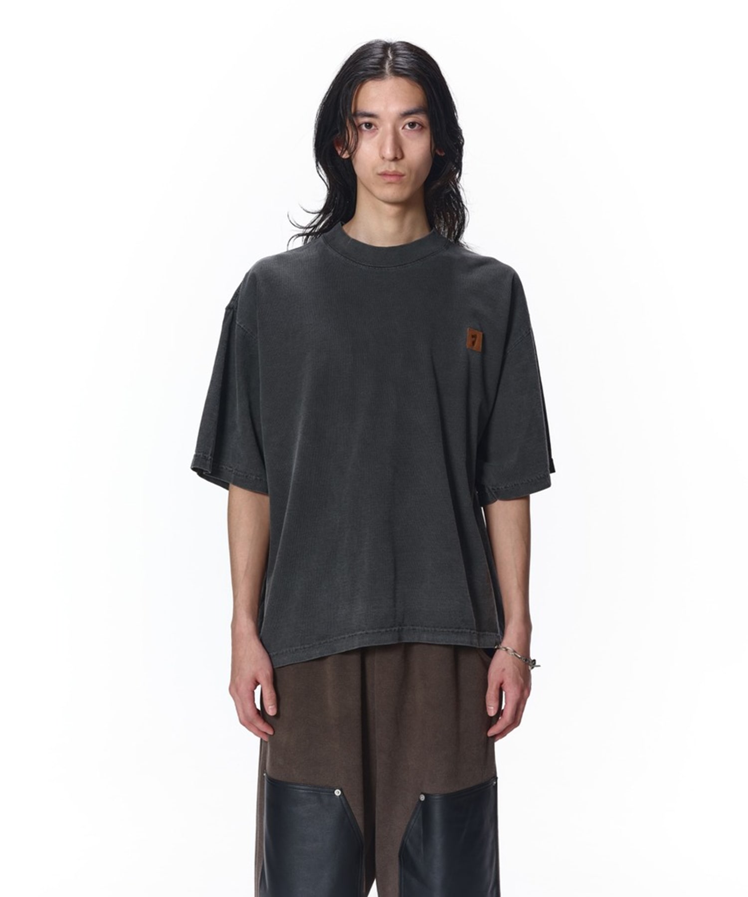 J LOGO PATCH TEE(2 BLACK): JieDa: MENS｜CONZ ONLINE STORE