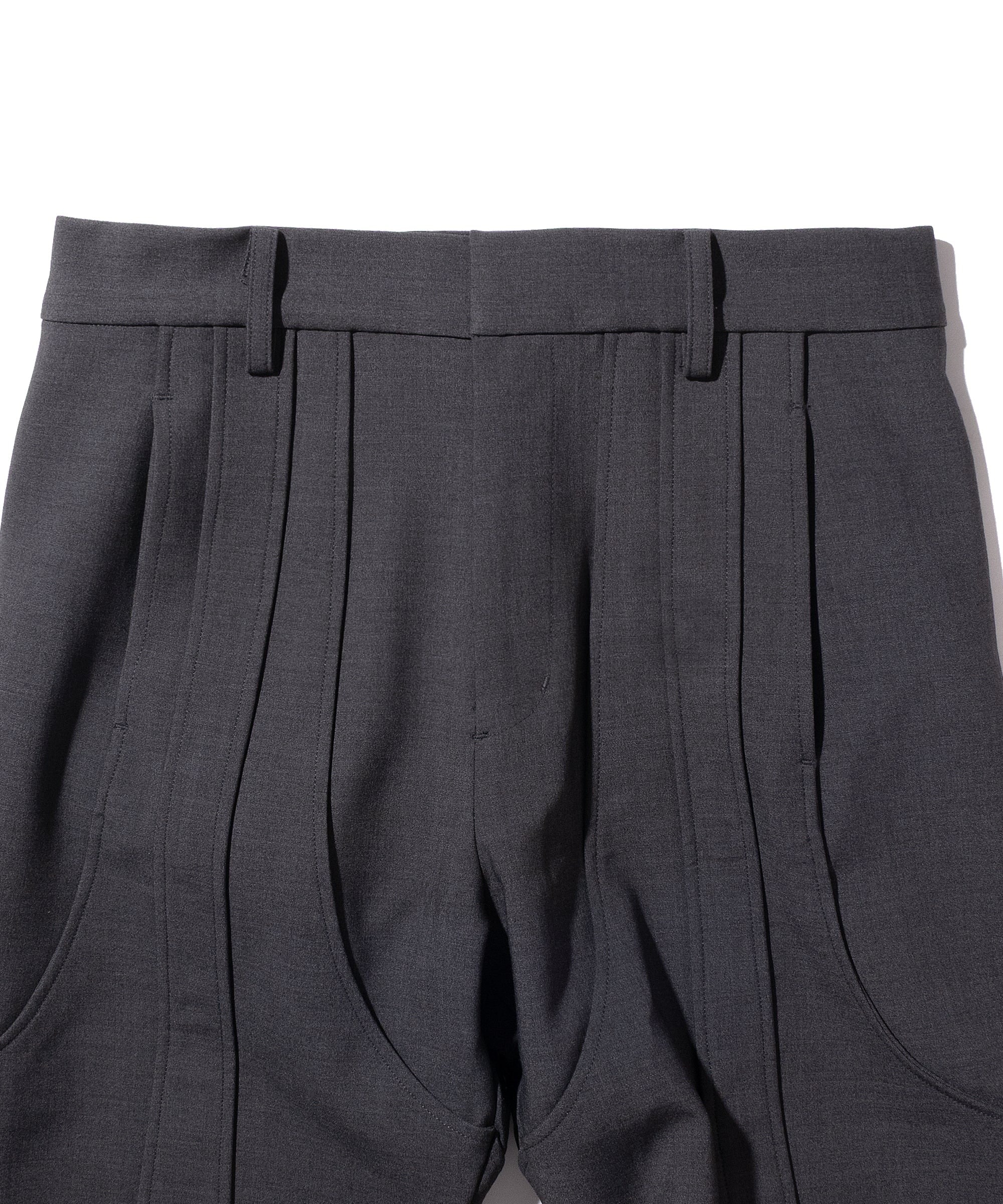 4TUCK FLARE PANTS GOAT ESSENCE