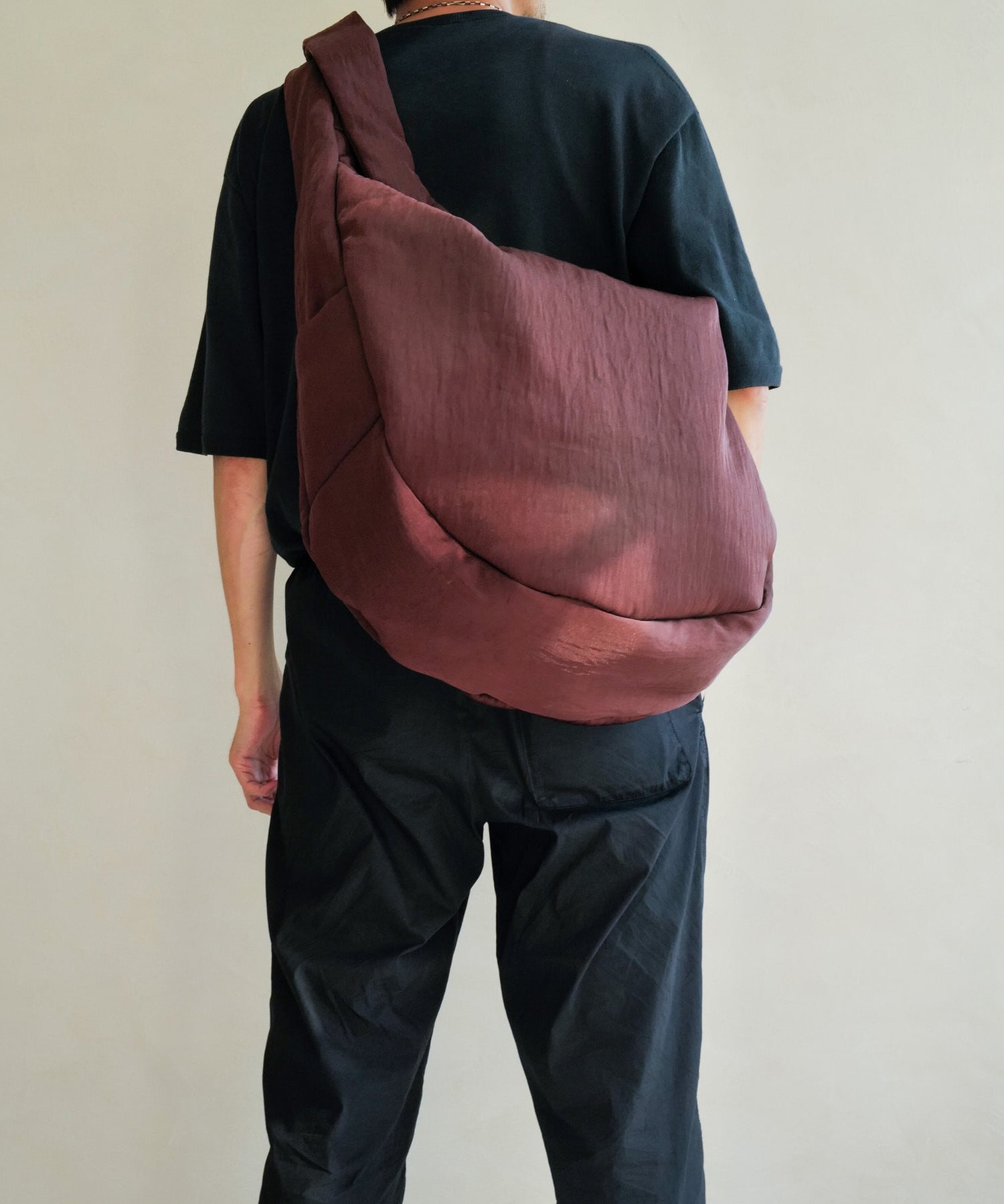 ANNIE PUFFER BIG MOON BAG / CERATO BRIGHTANNIE PUFFER BIG M ITTI
