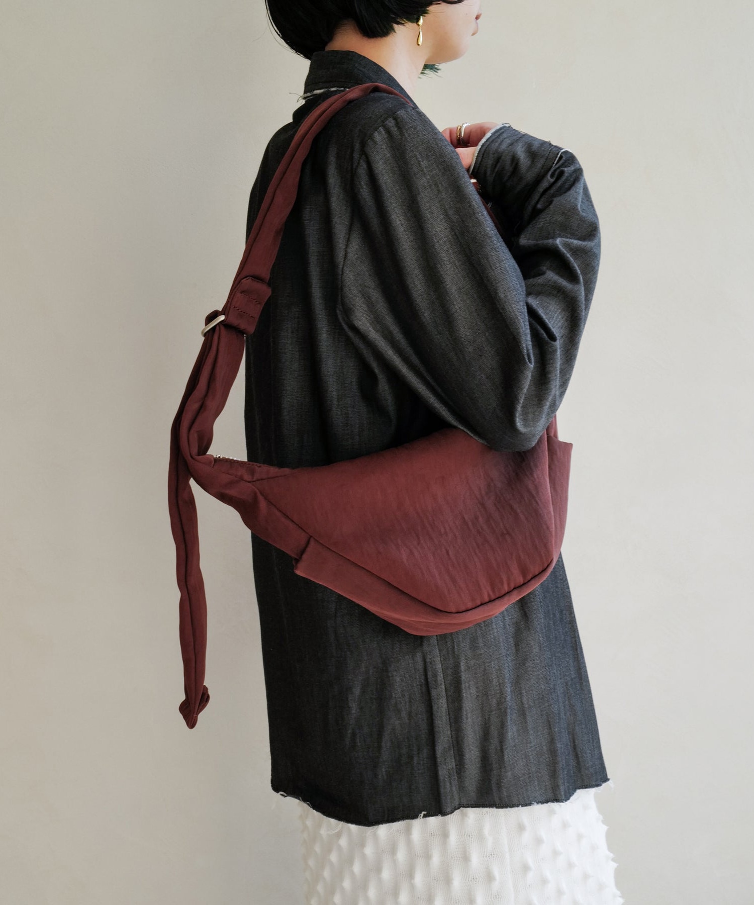 ANNIE PUFFER MINI MOON BAG / CERATO BRIGHT ITTI