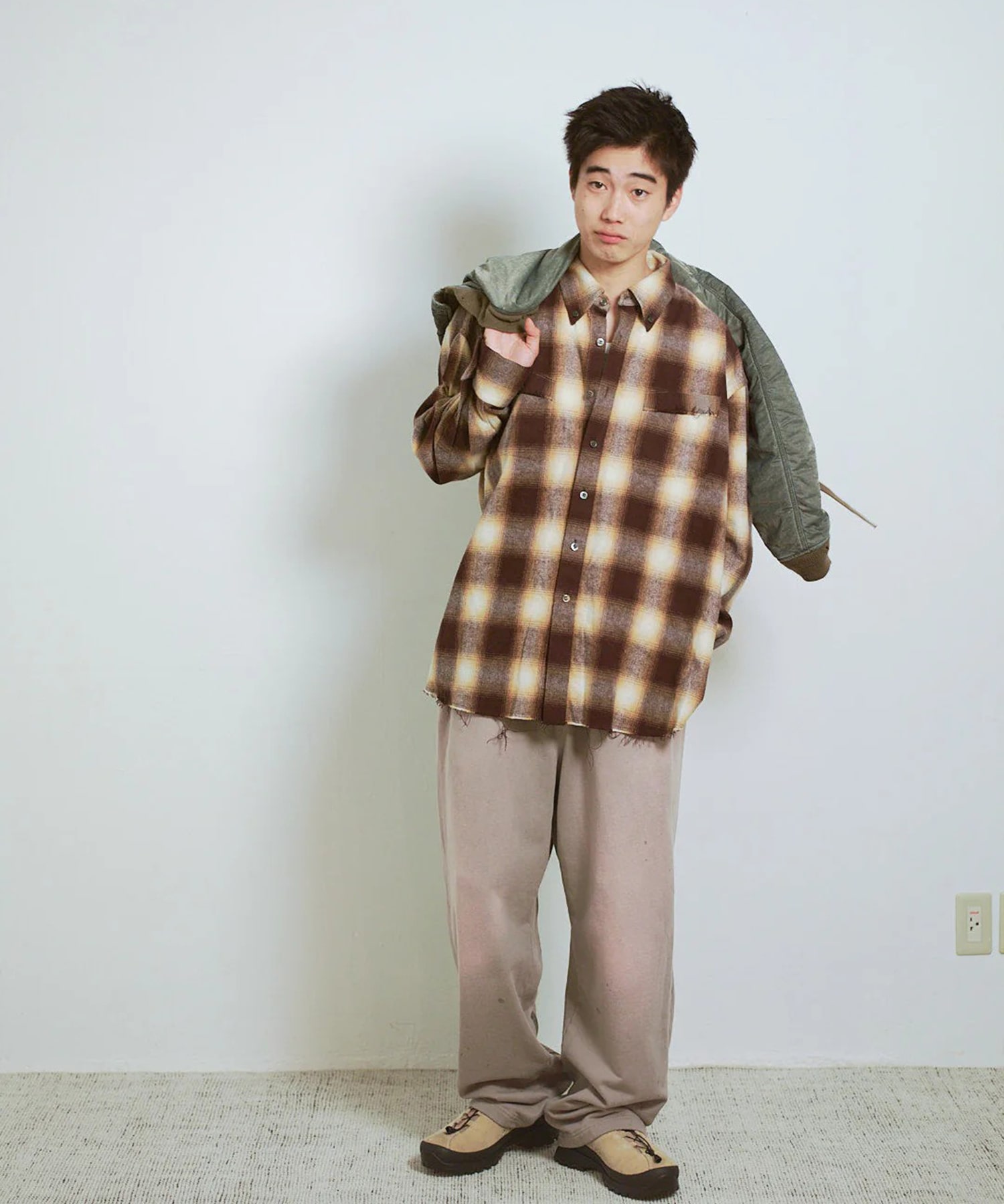 COTTON FLANNEL OMBRE REGULAR SHIRT CUT-OFF Name.