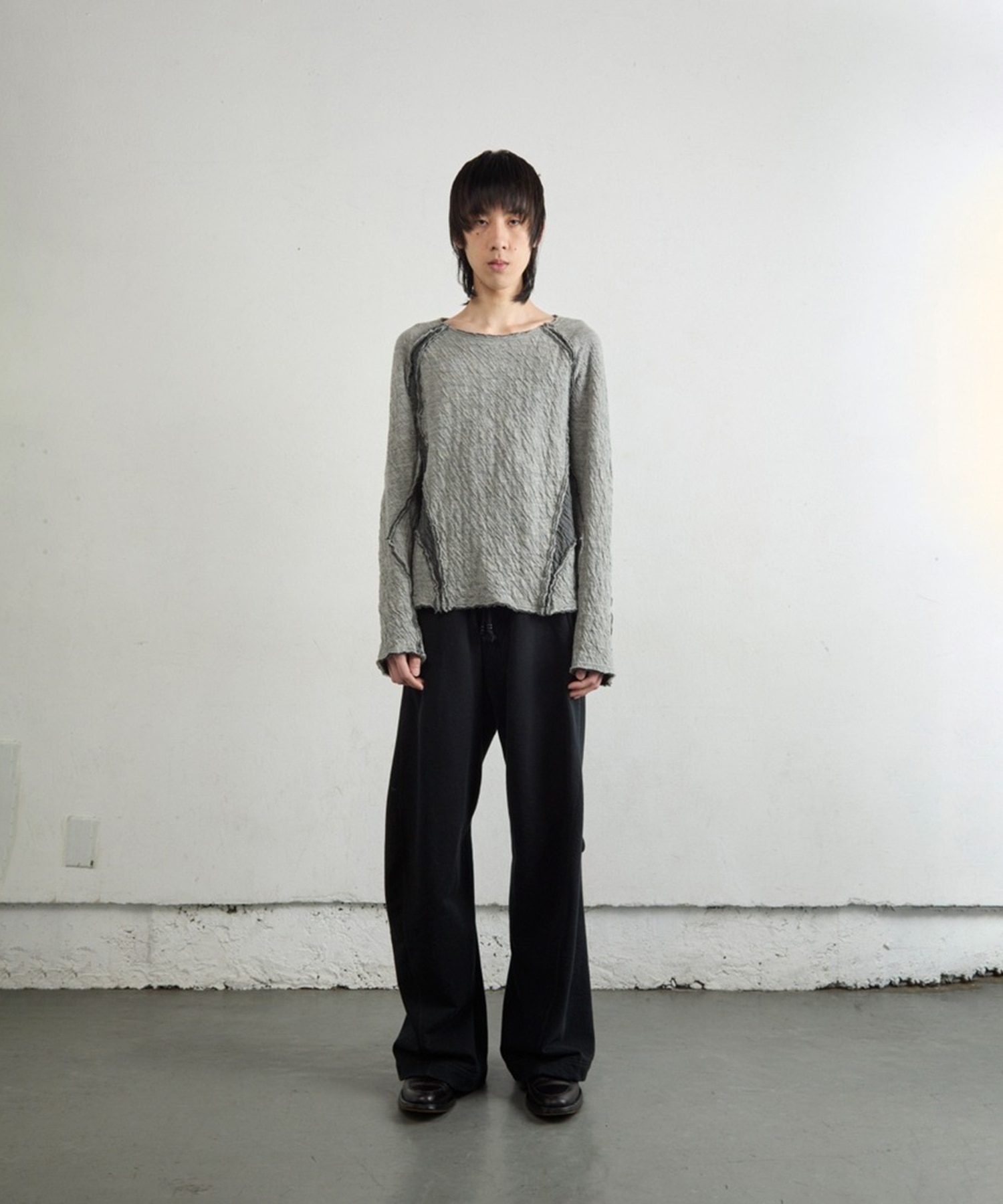 PANELED LONG SLEEVE T SHIRT NVRFRGT