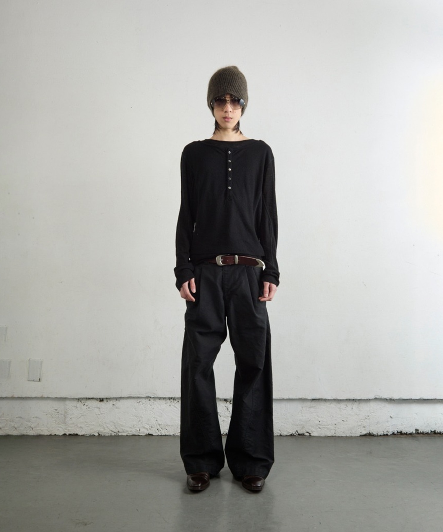 TUCKED WIDE LEG TROUSERS NVRFRGT