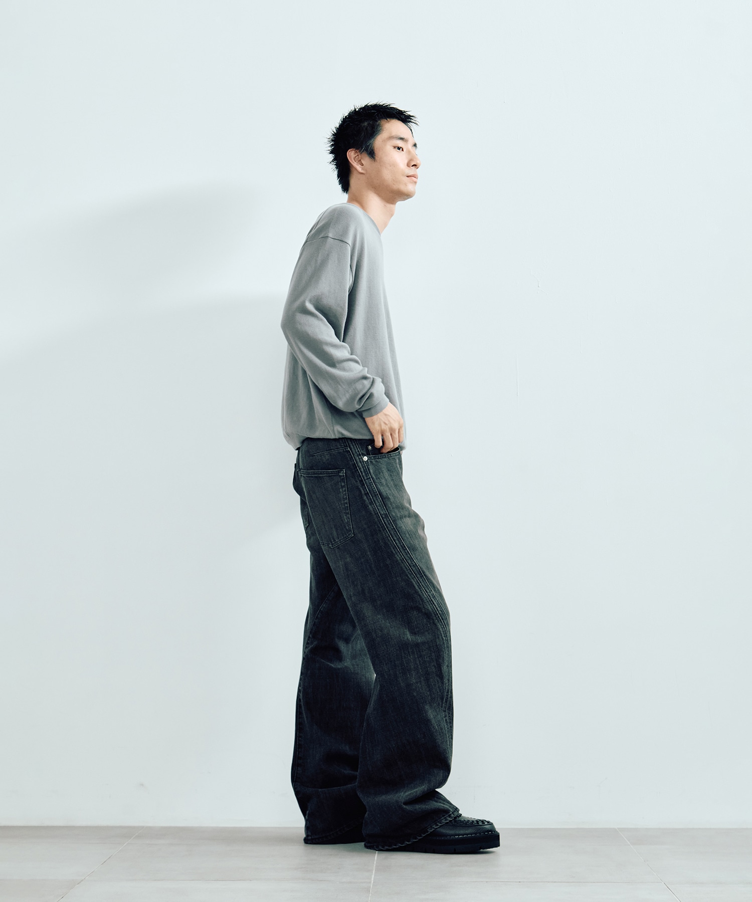 別注 3D TWISTED JEANS NVRFRGT