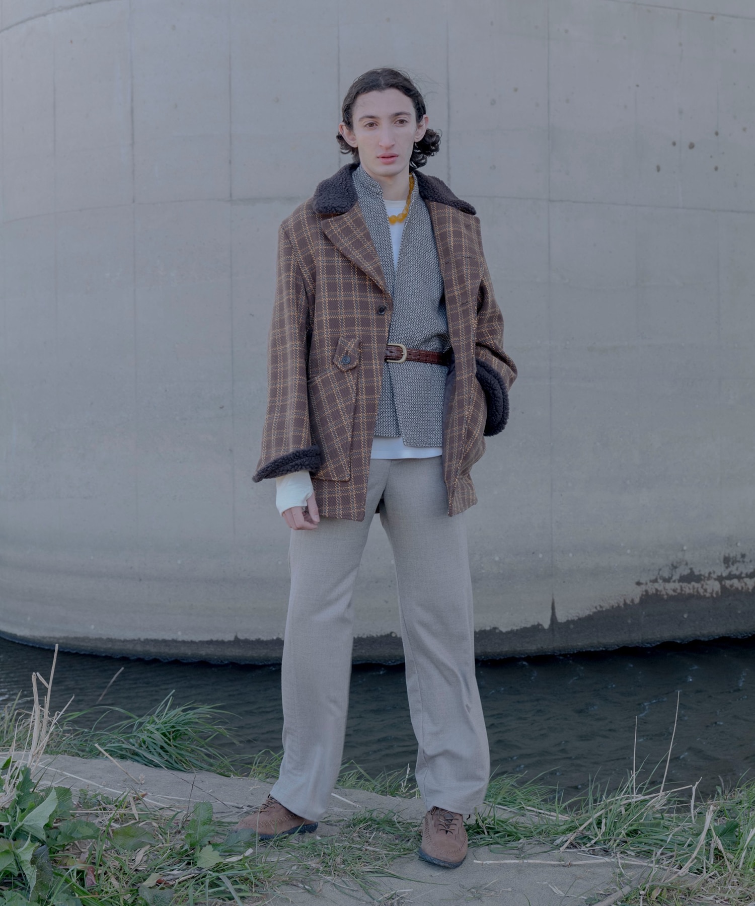 BRAID CUTTING TUCK PANTS STEAF