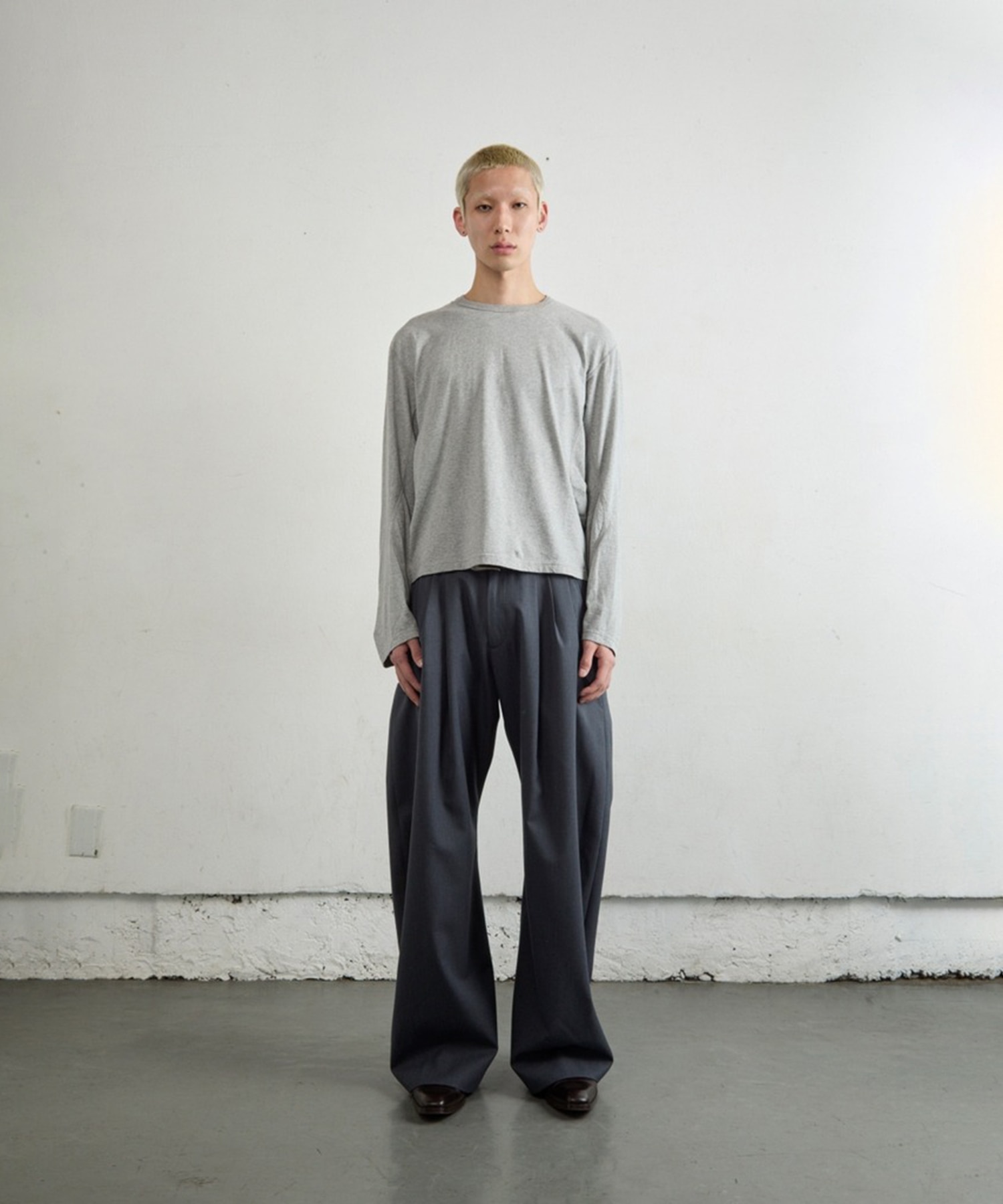 CURVED LEG UTILITY TROUSERS NVRFRGT