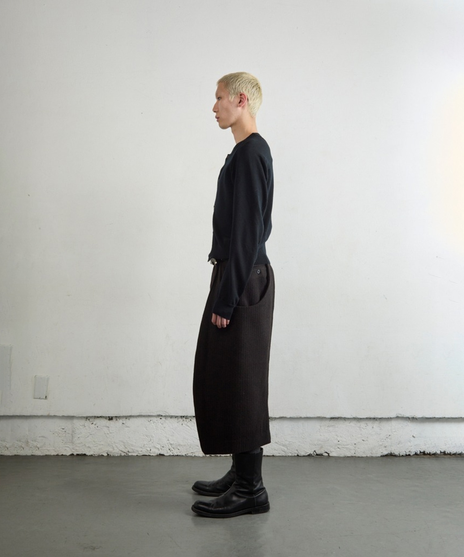 S CURVED UTILITY CAPRI TROUSERS NVRFRGT