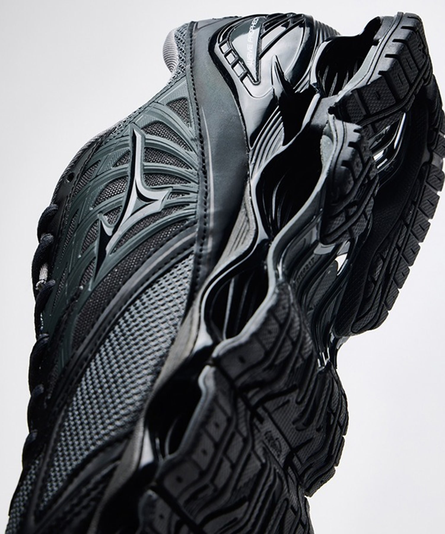 WAVE PROPHECY LS MIZUNO