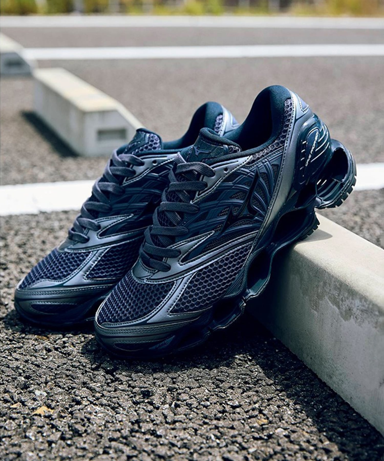 WAVE PROPHECY LS MIZUNO