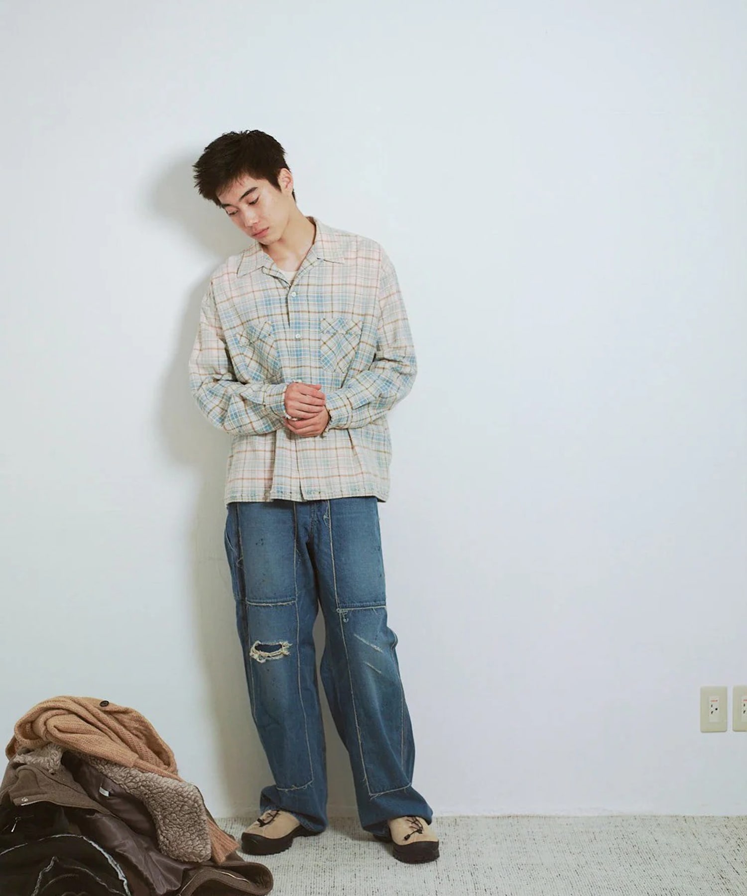 COTTON FLANNEL PLAID OPEN COLLAR SHIRT : DISTRESSED Name.