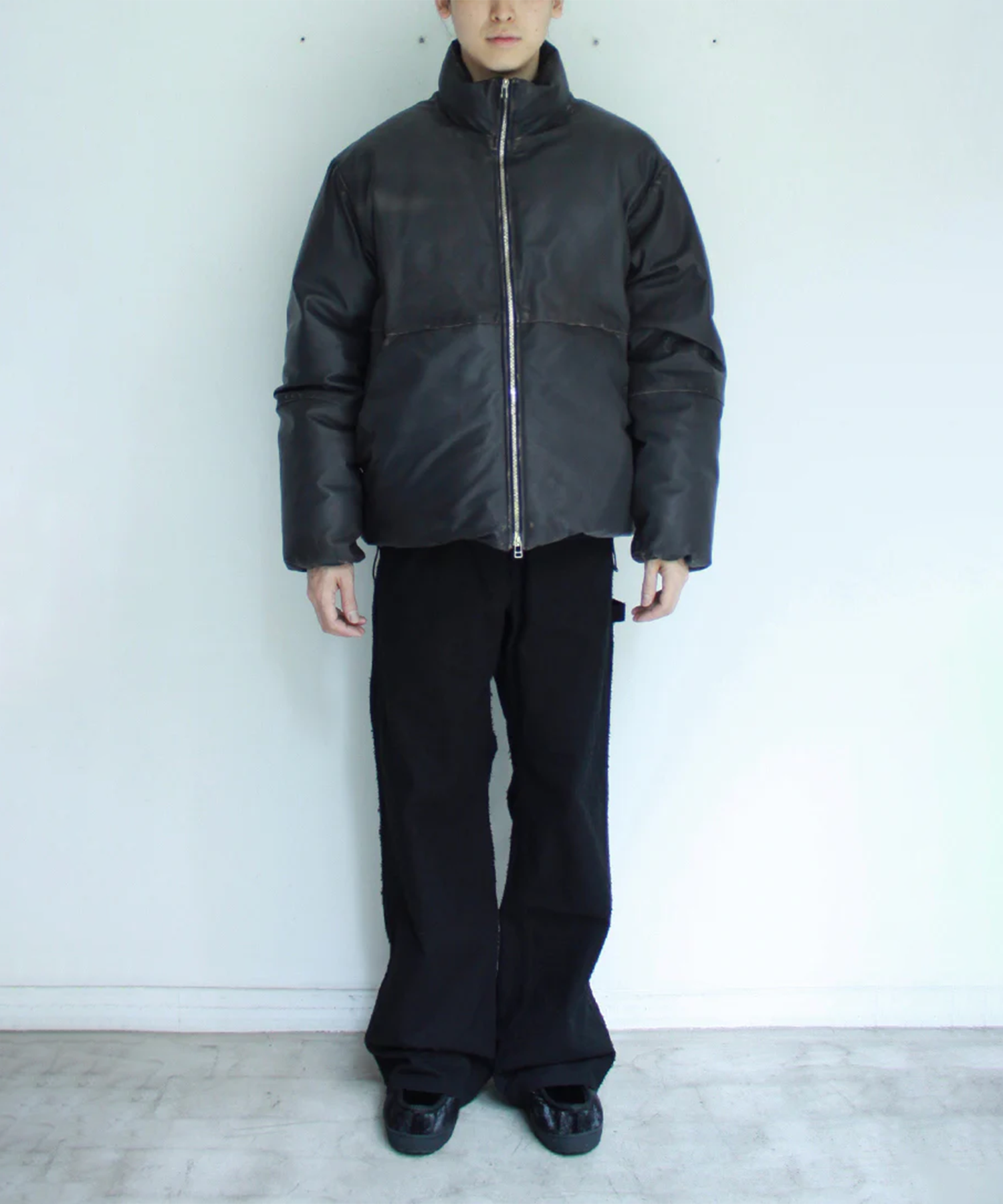 Damaged Leather Down Jacket soe