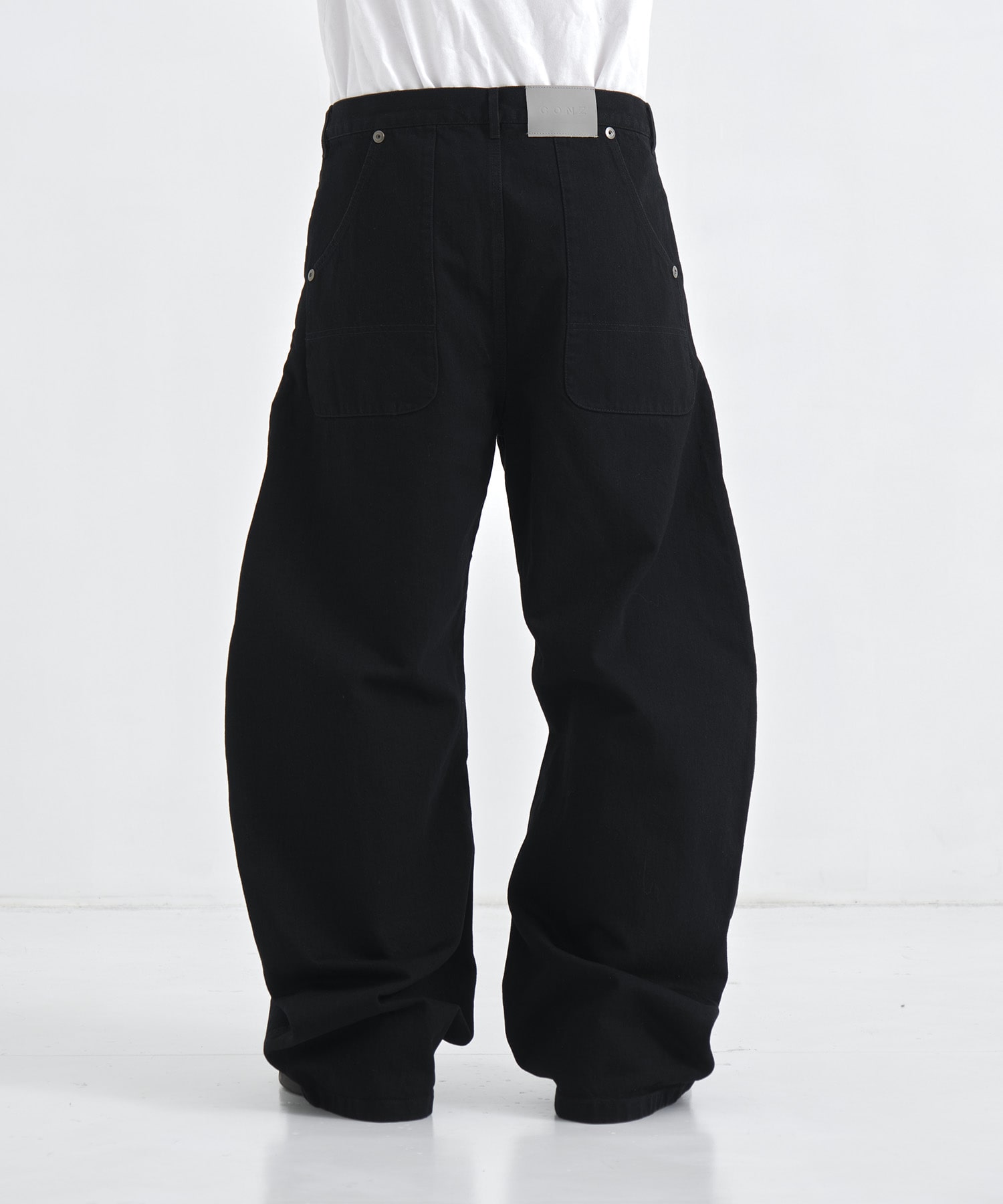 all black curve denim CONZ