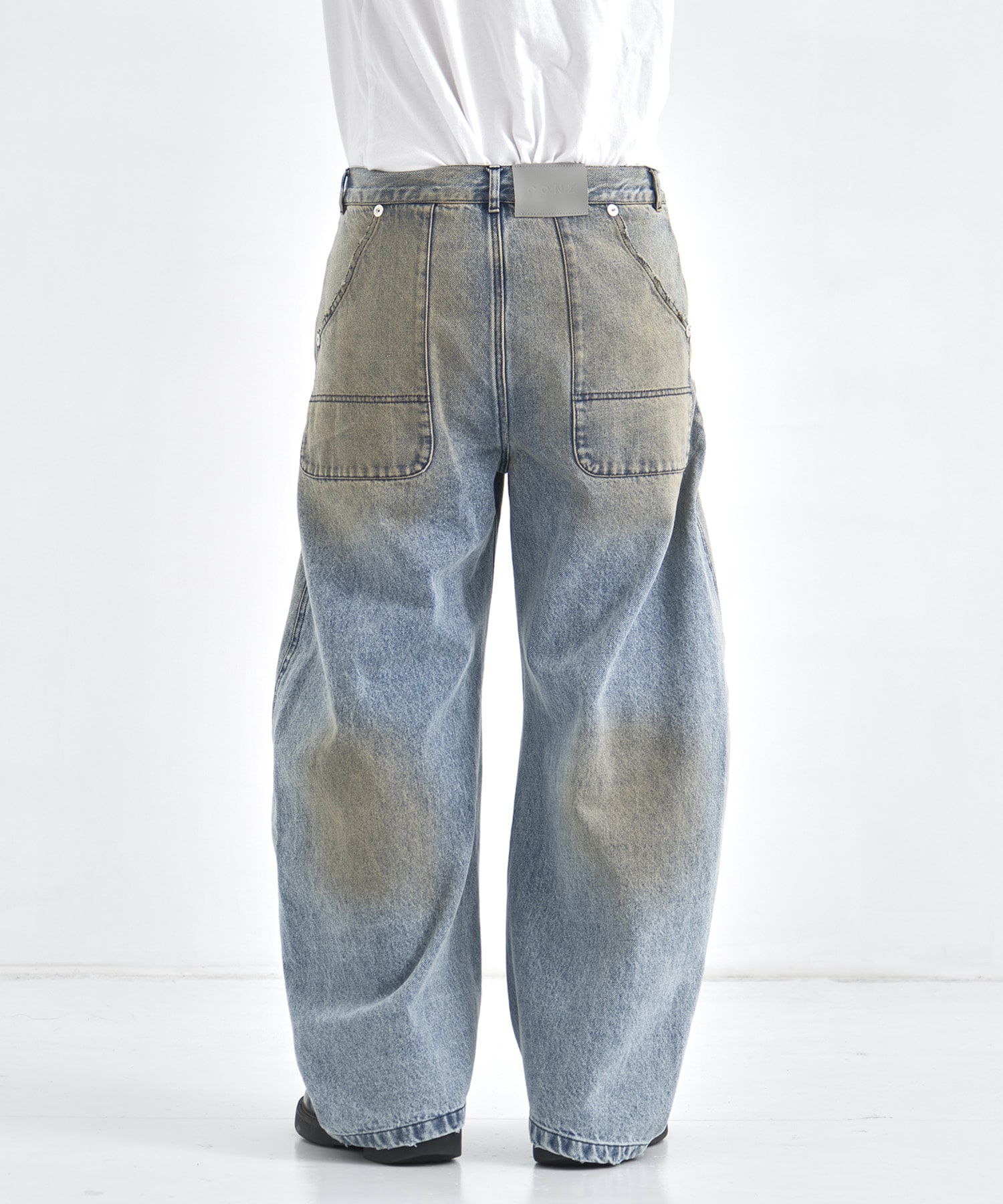 distressed curve denim CONZ