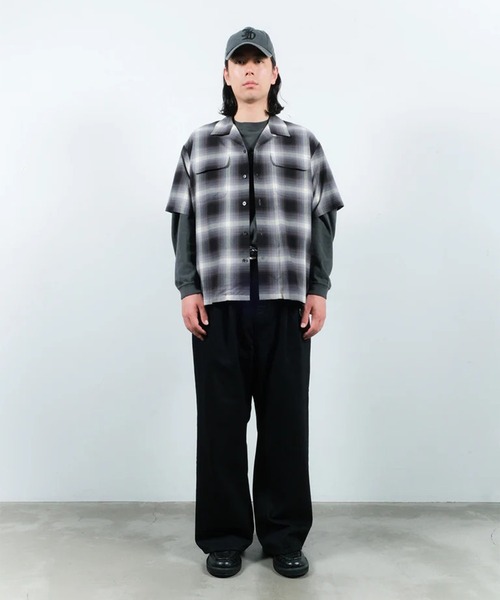 WIDE ONE TUCK STRAIGHT PANTS JieDa