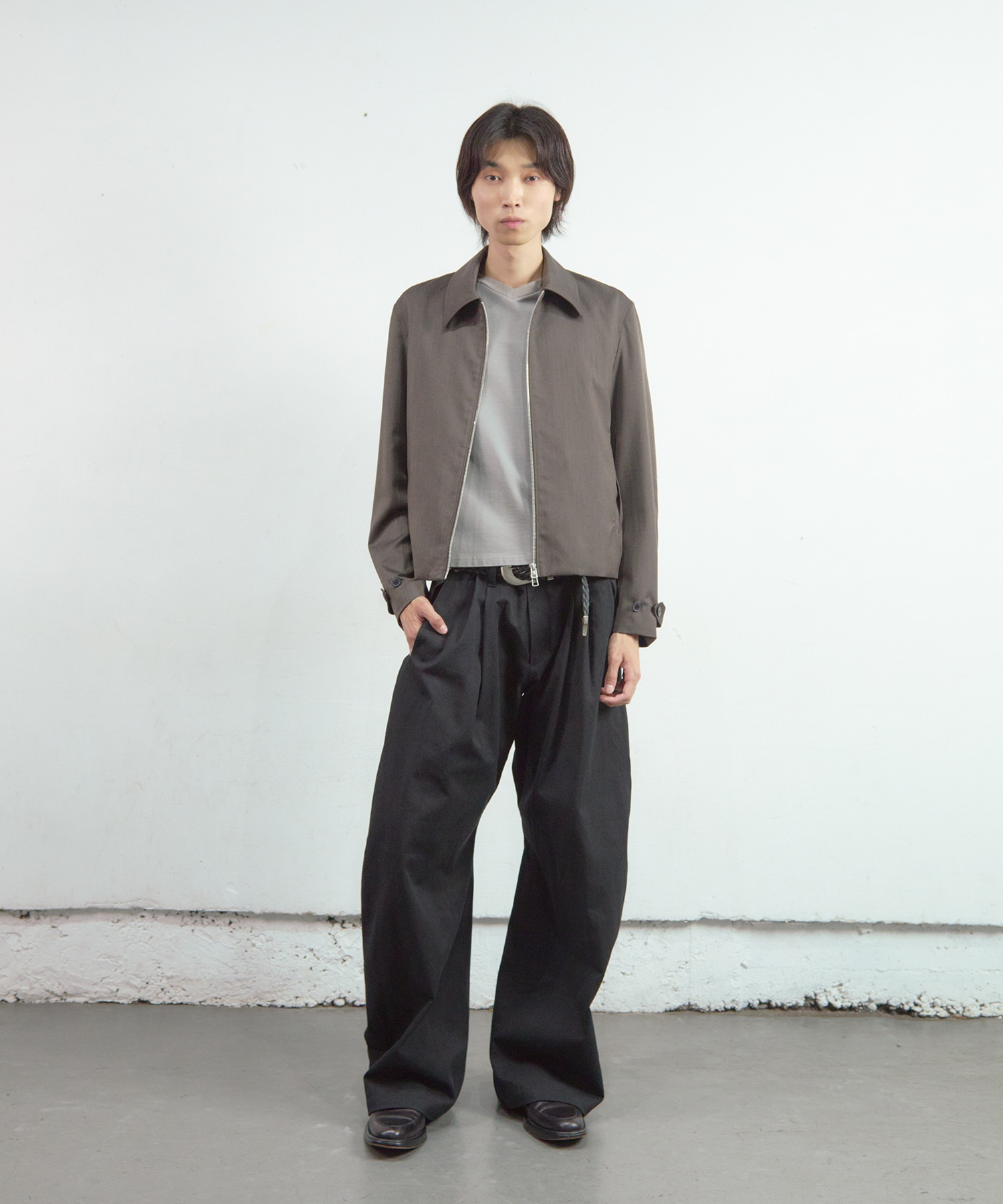 2TUCKED CURVED LEG TROUSERS NVRFRGT