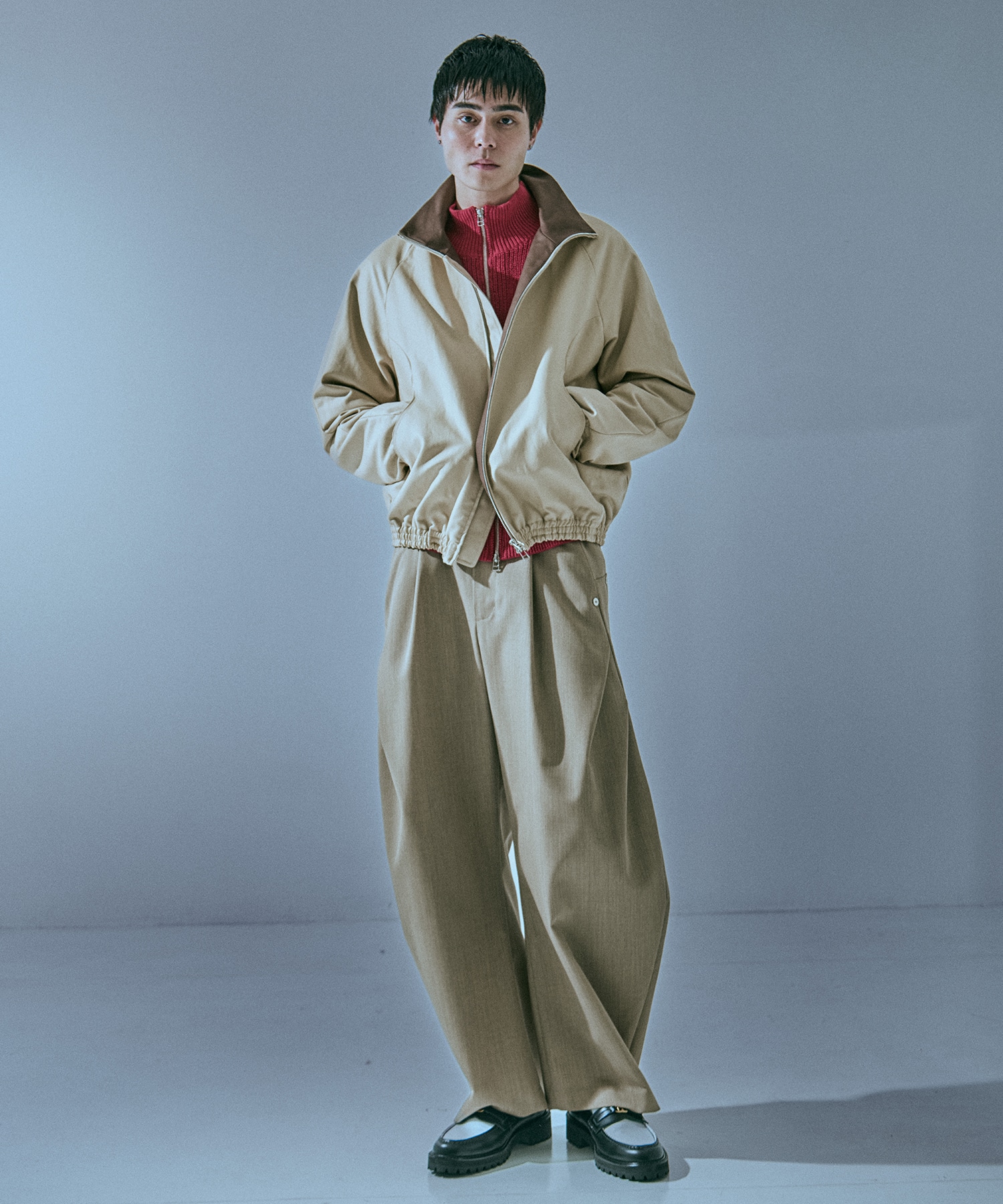 curve leg trousers CONZ