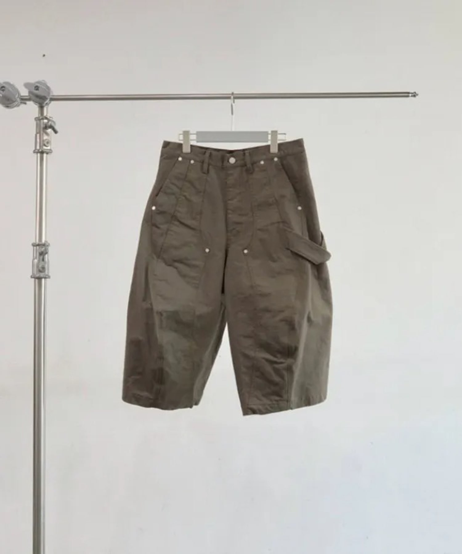 CURVED LEG DOUBLE KNEE WORK SHORT PANTS NVRFRGT