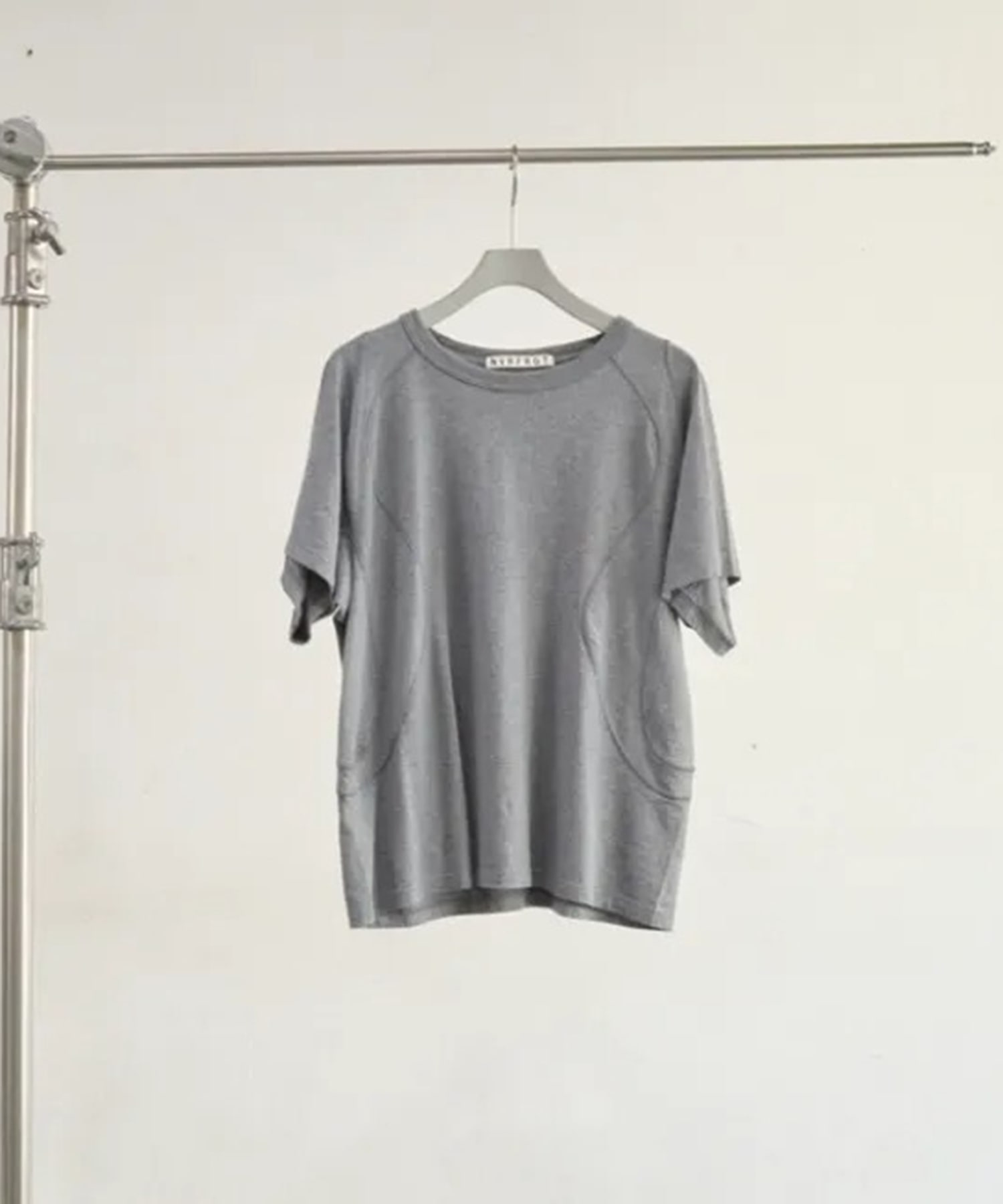 PANELLED HALF SLEEVE T-SHIRT NVRFRGT