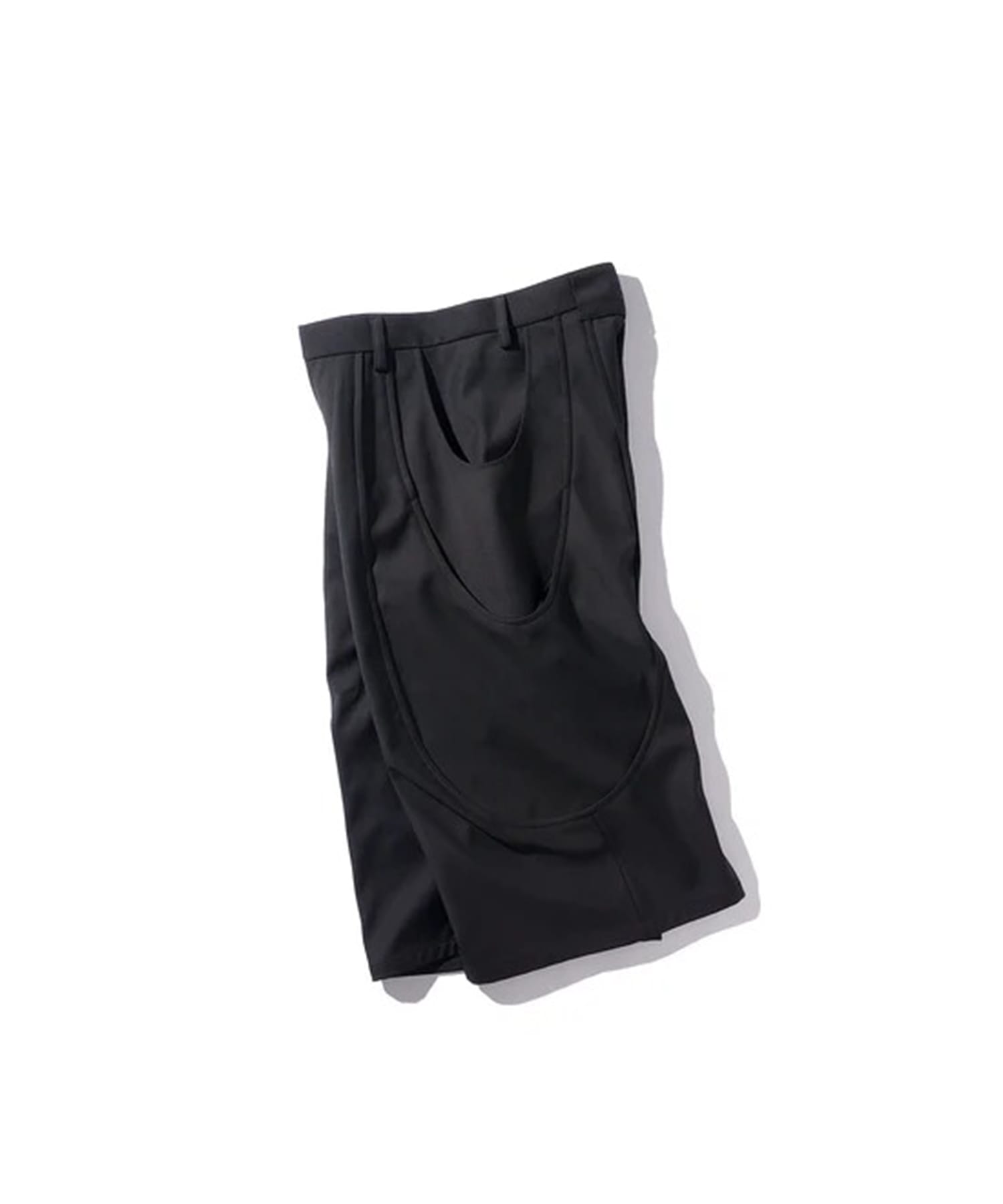 TUCK CURVE WIDE SHORTS GOAT ESSENCE