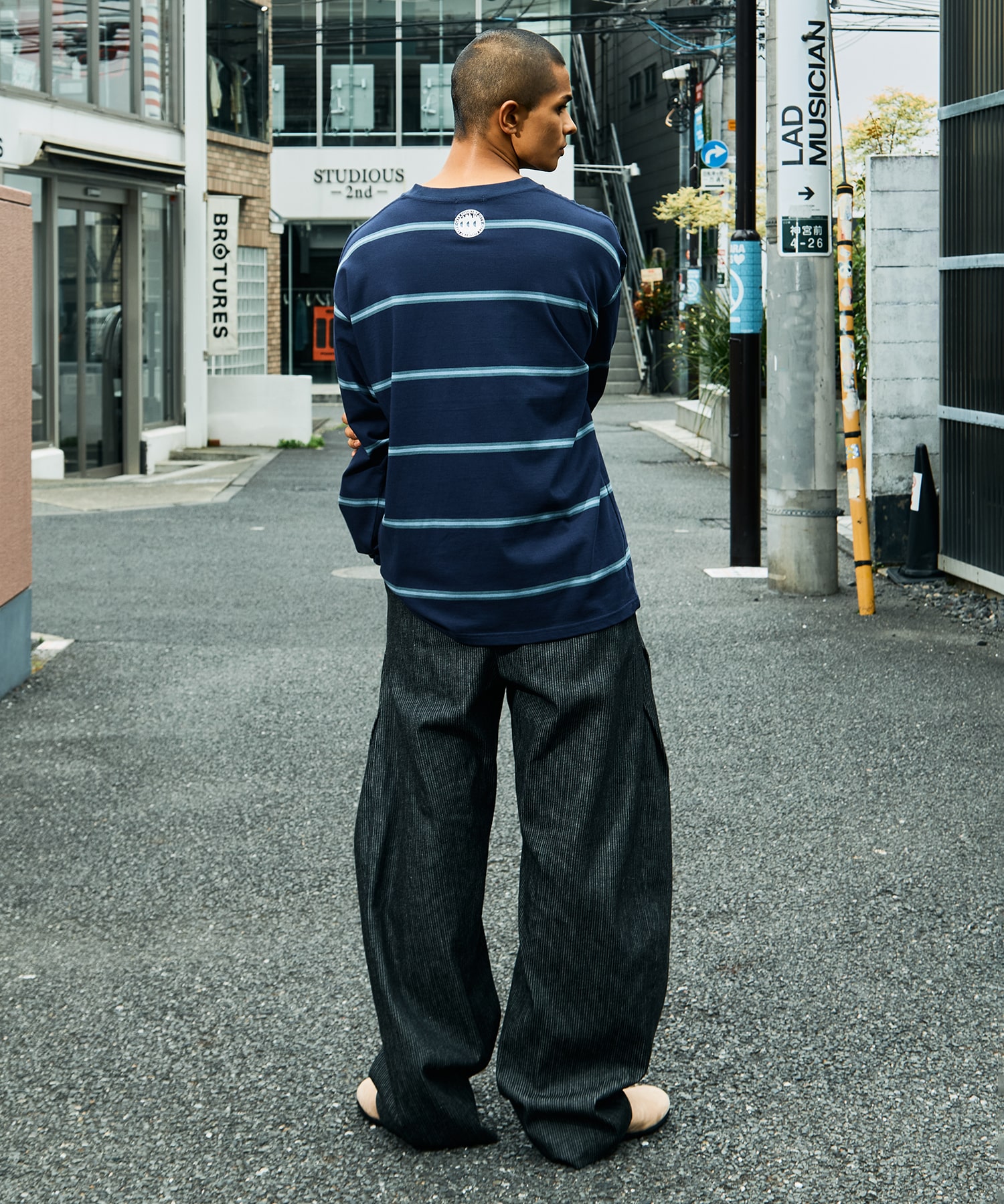 curve leg trousers pique denim CONZ
