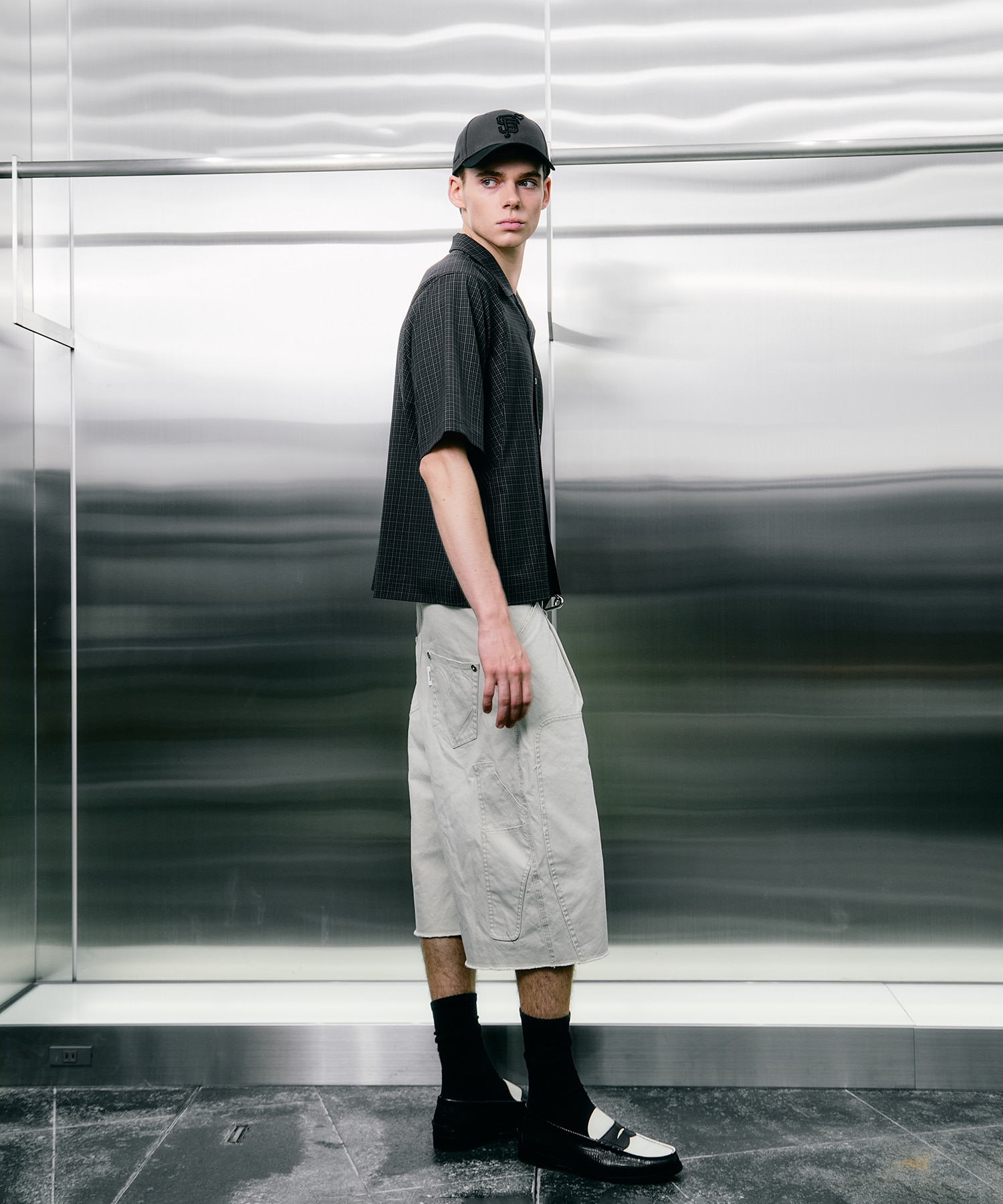 BASICKS×duck double knee curve leg shorts CONZ