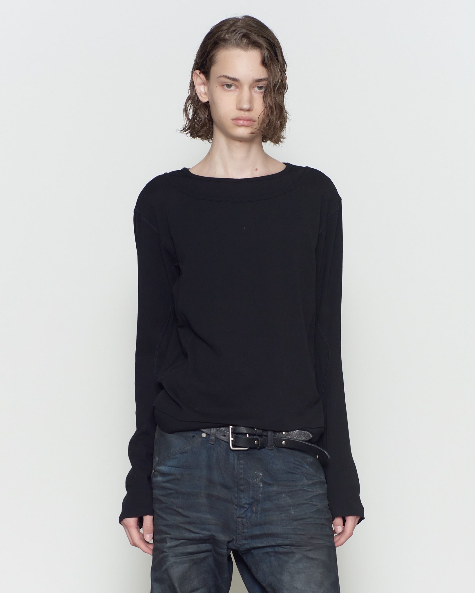 DOUBLE LAYERED LONG SLEEVE T SHIRT NVRFRGT