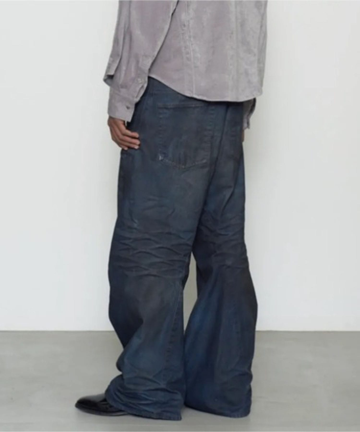3D TWISTED WIDE LEG JEANS NVRFRGT