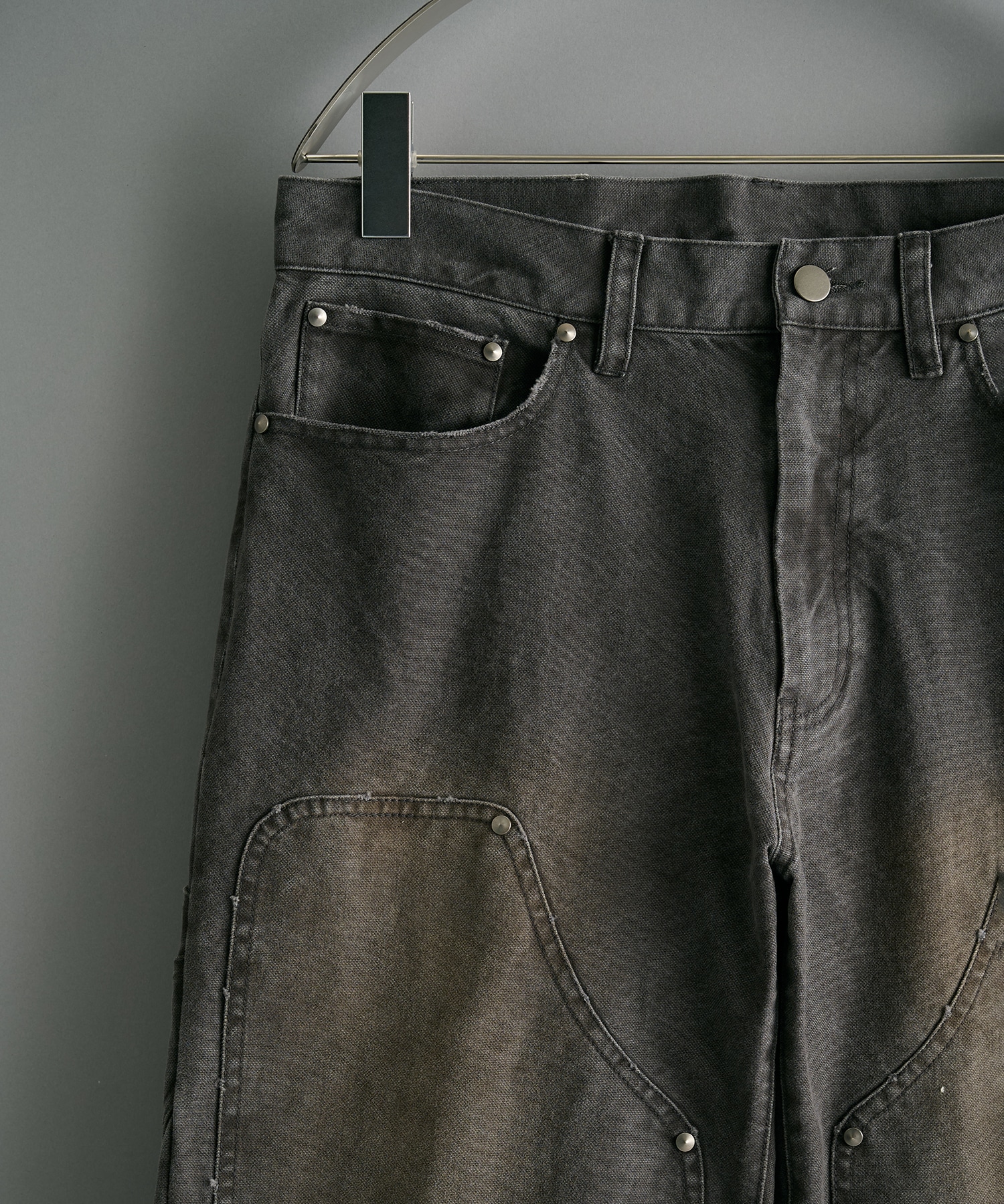 loose fit duck double knee pants 
