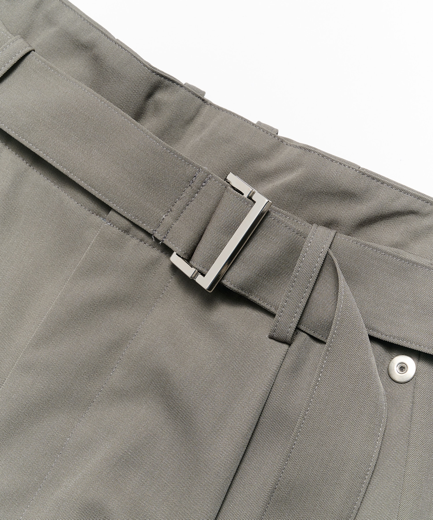 curve leg trousers belted CONZ