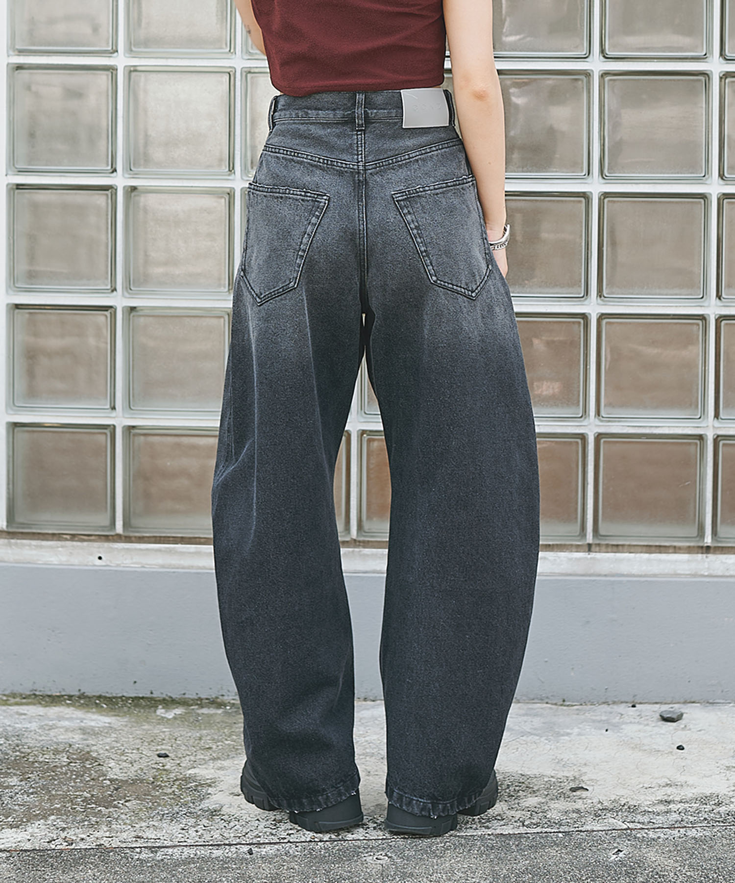 dark wash curved denim CONZ