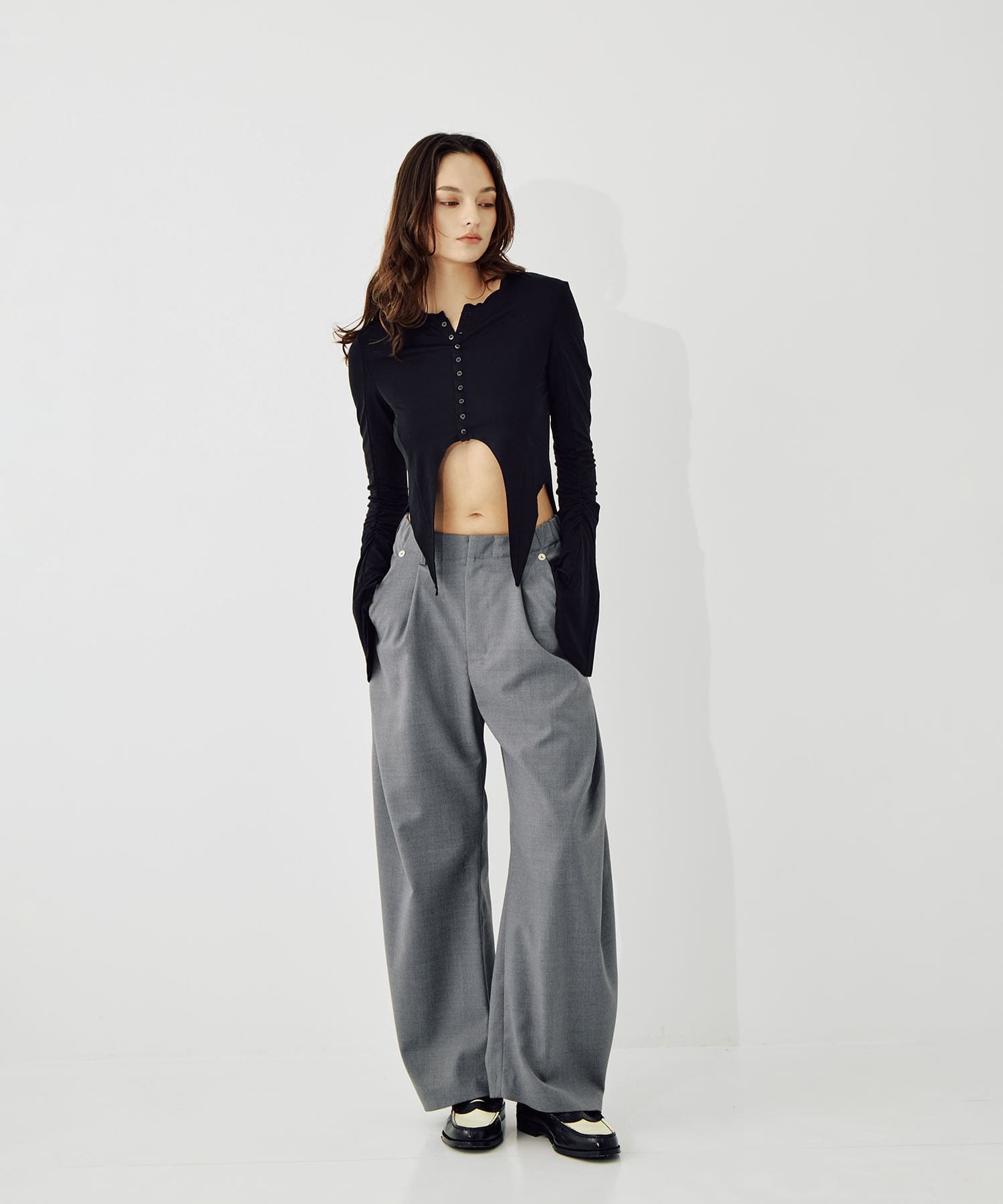 curve leg trousers CONZ