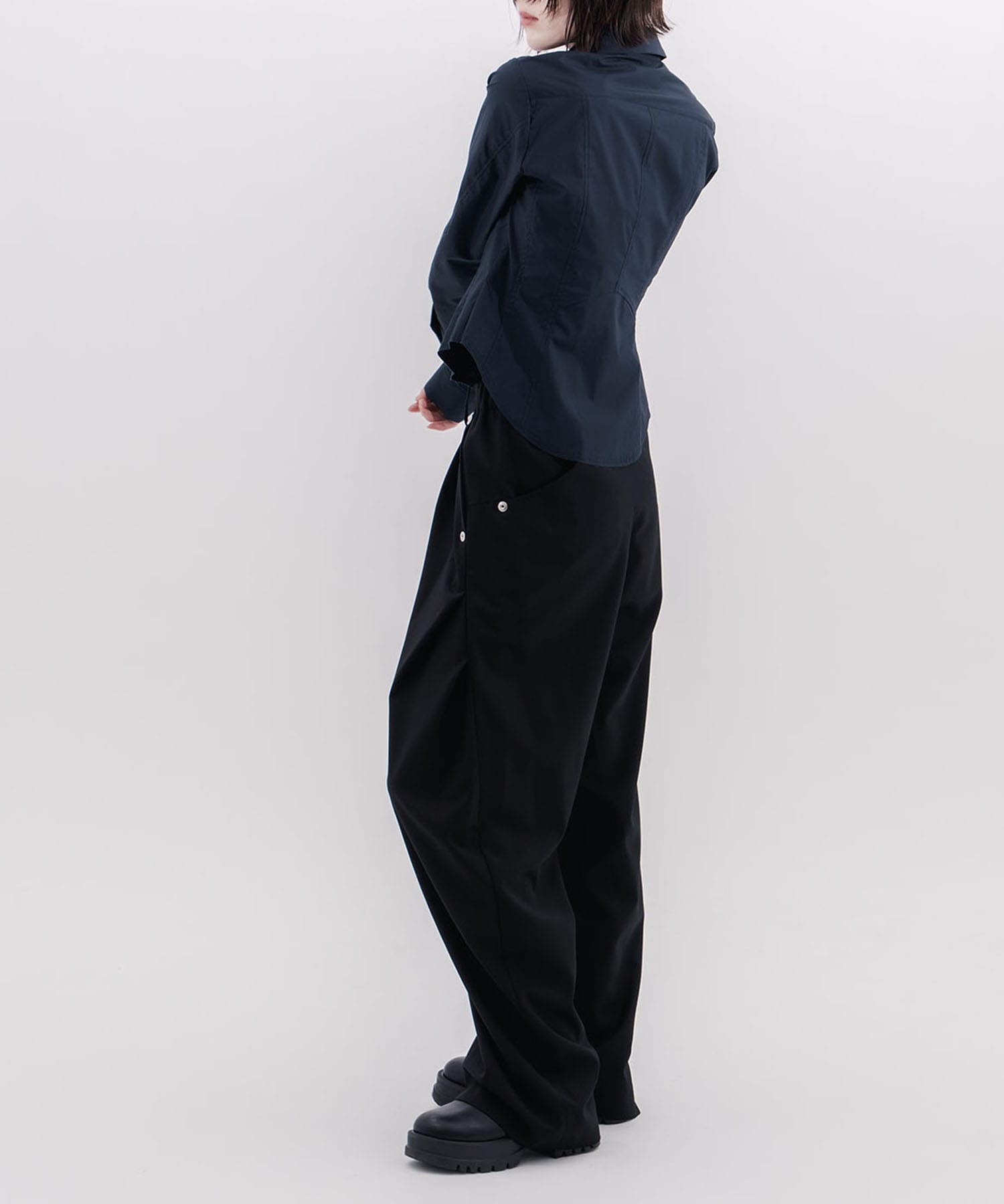 curve leg trousers CONZ