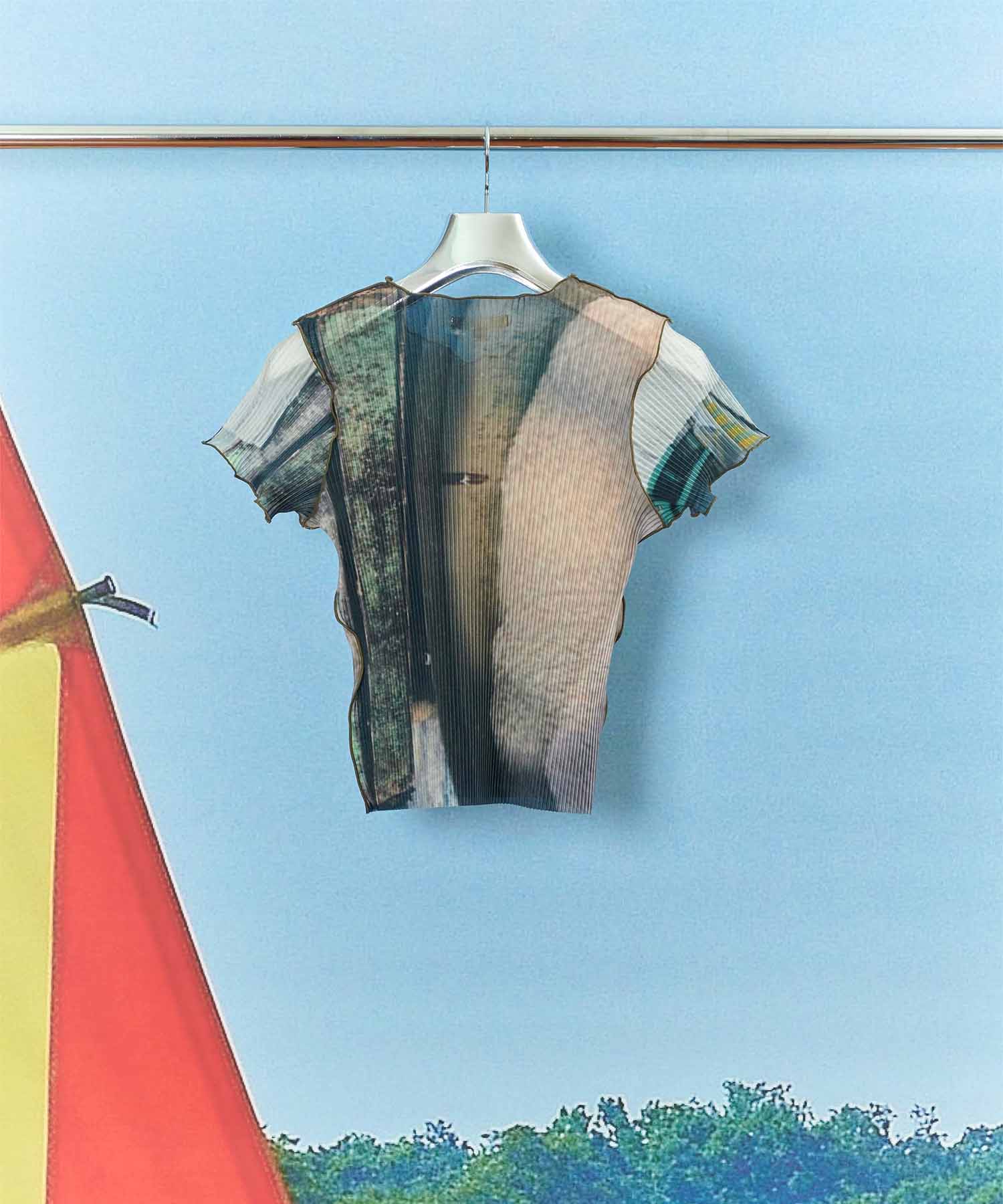 SHEER GRAPHIC TINY TOP kotohayokozawa