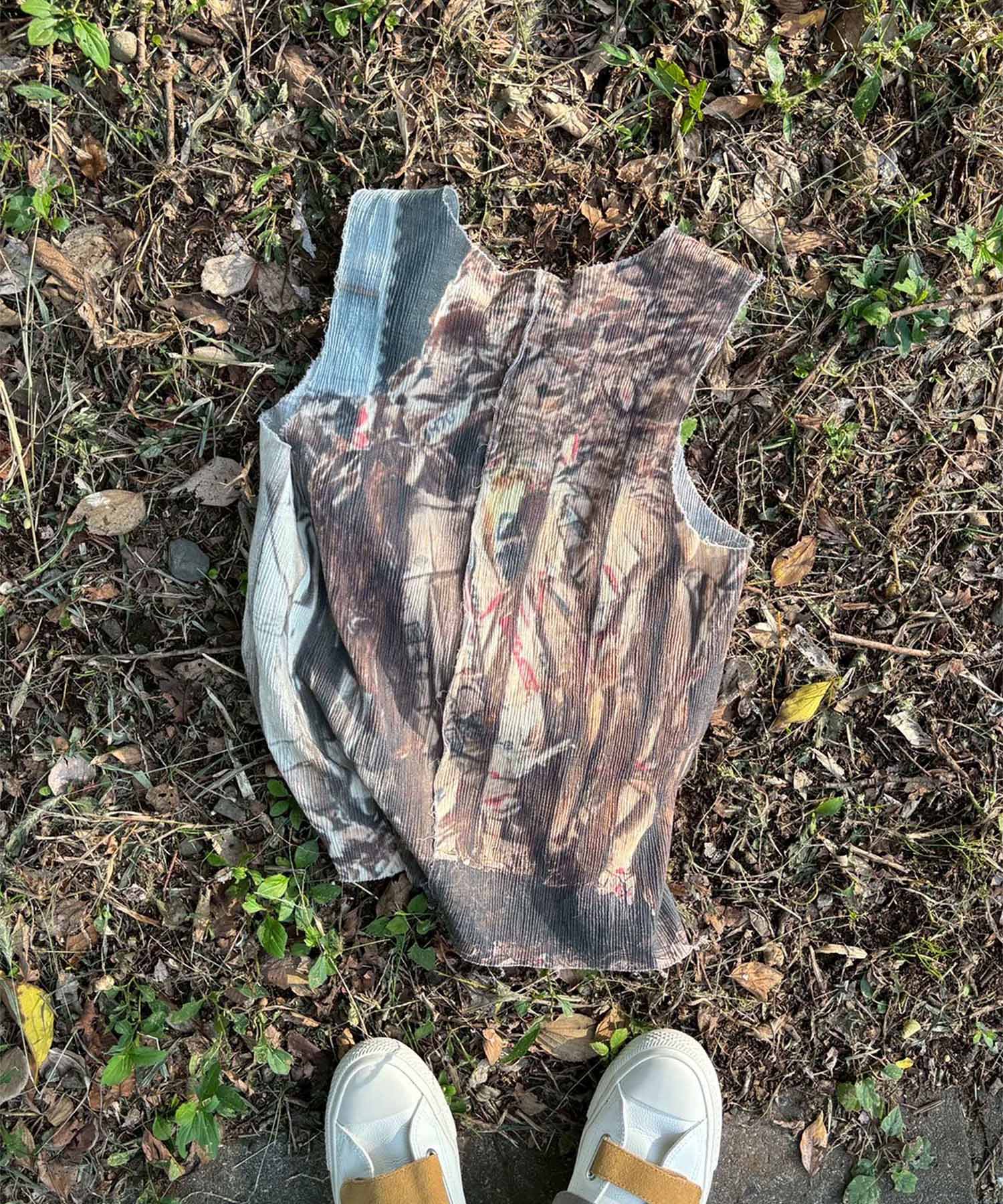 GRAPHIC YORYU TANK TOP kotohayokozawa