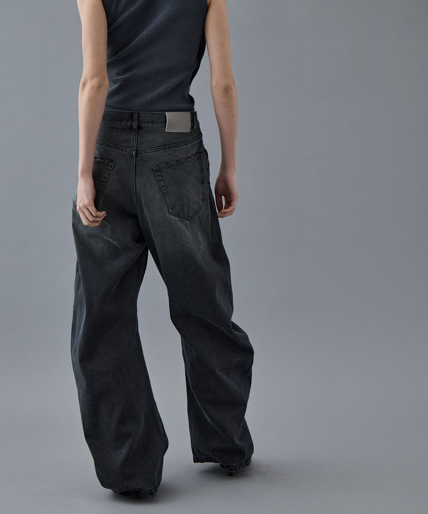 dark wash curve denim deep blue CONZ
